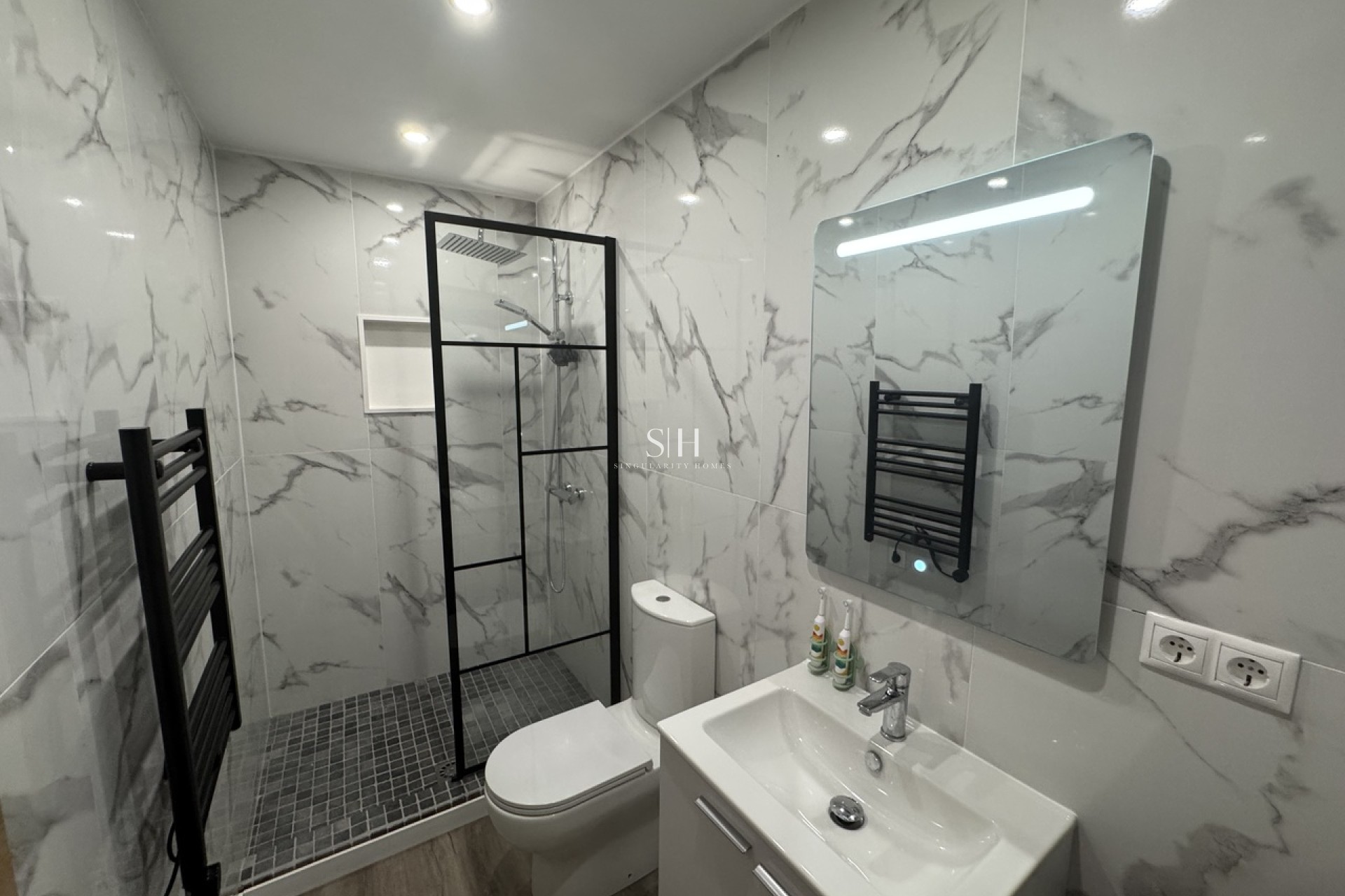 Resale - House - San Miguel de Salinas - Inland