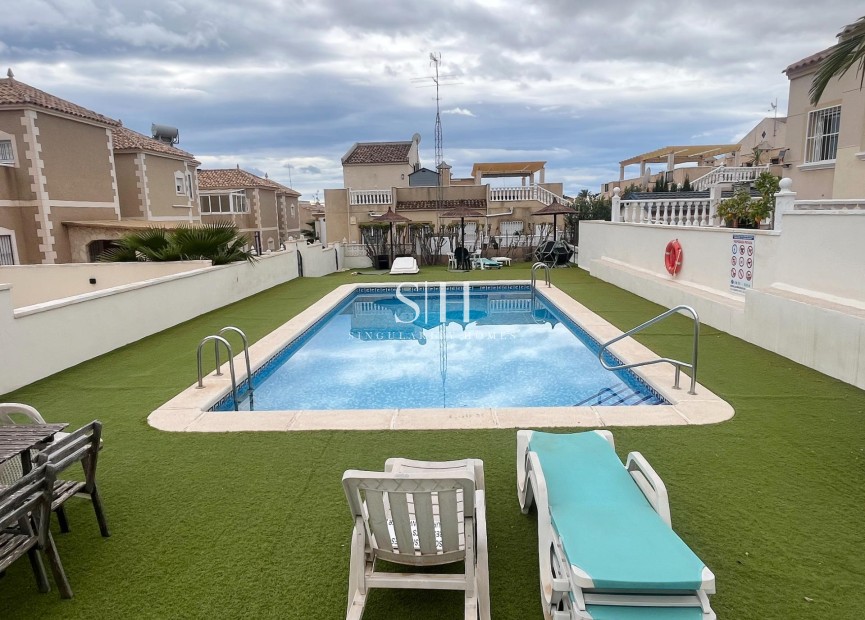 Resale - House - San Miguel de Salinas - Las Filipinas