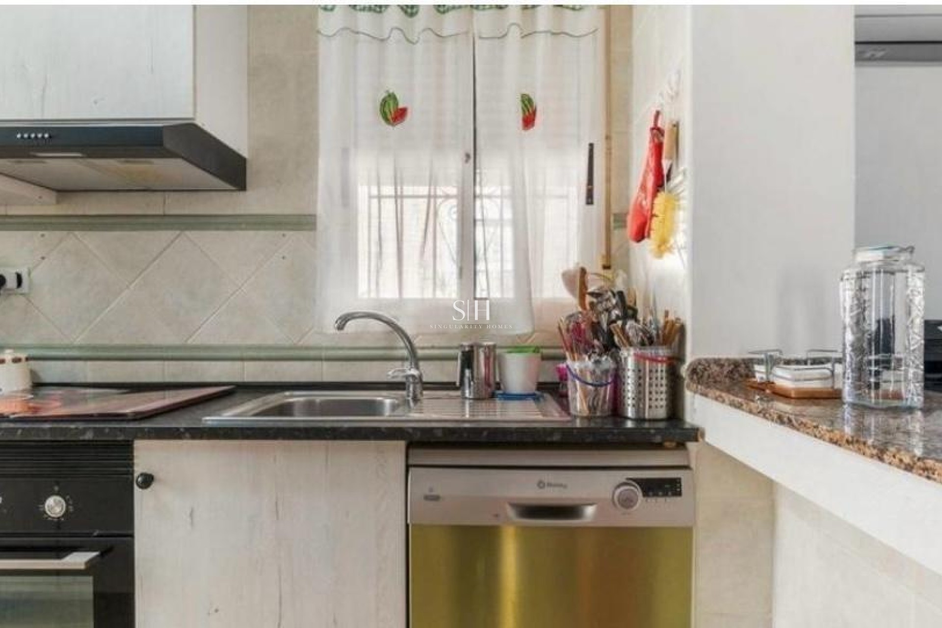 Resale - House - San Miguel de Salinas - Las Filipinas