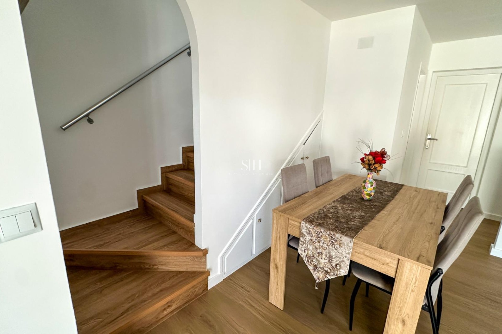 Resale - House - San Miguel de Salinas - Las Filipinas