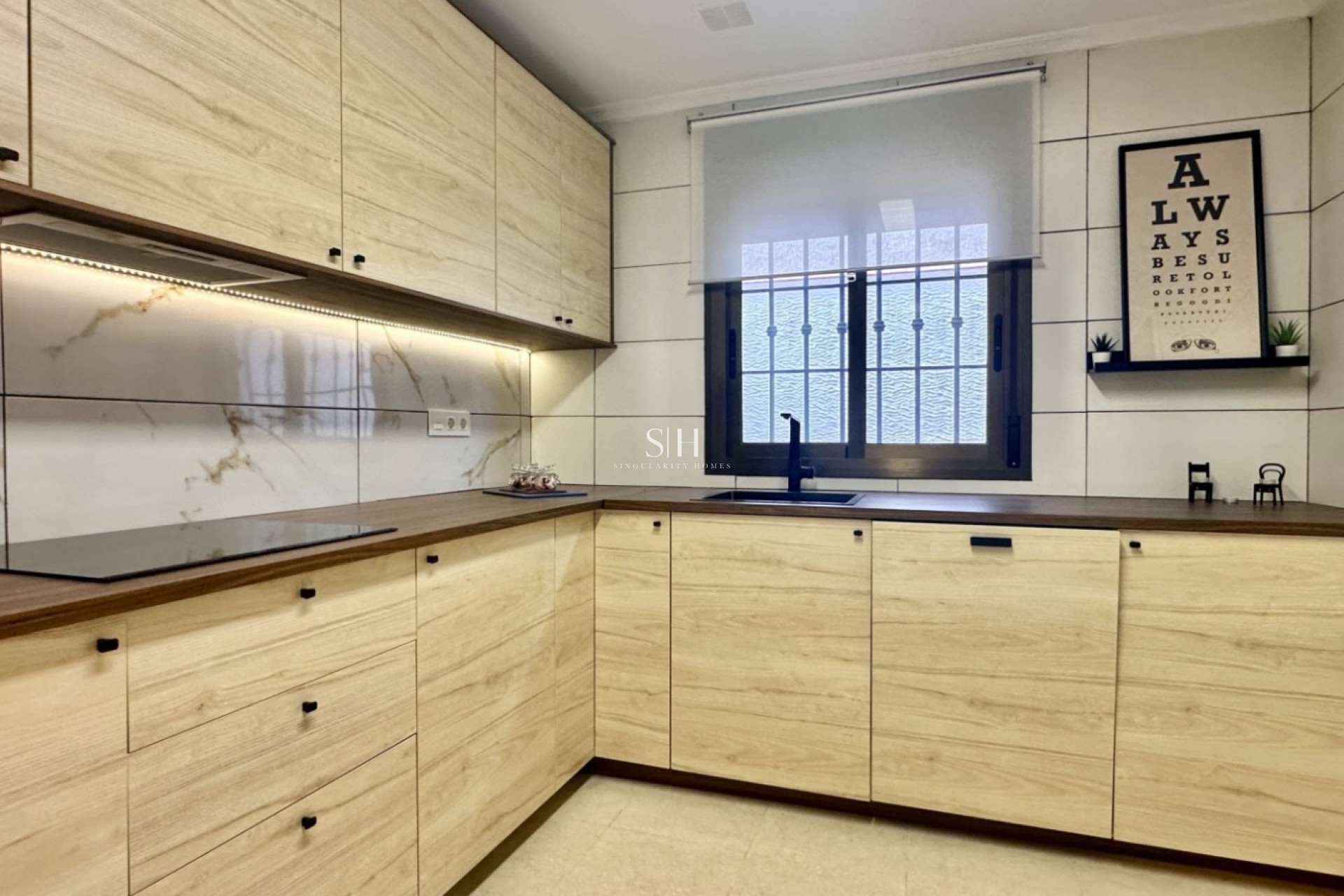 Resale - House - San Miguel de Salinas