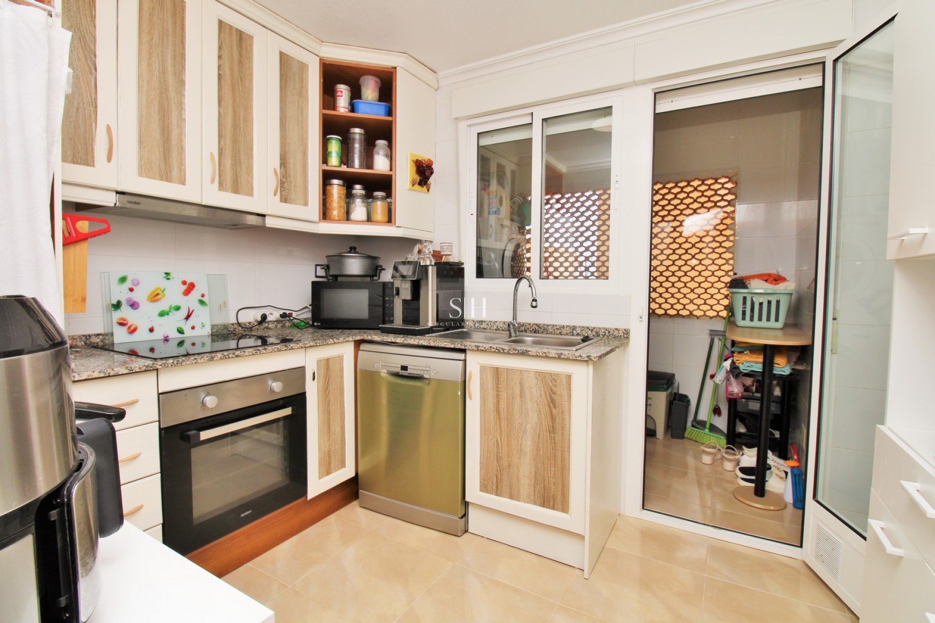 Resale - House - San Miguel de Salinas