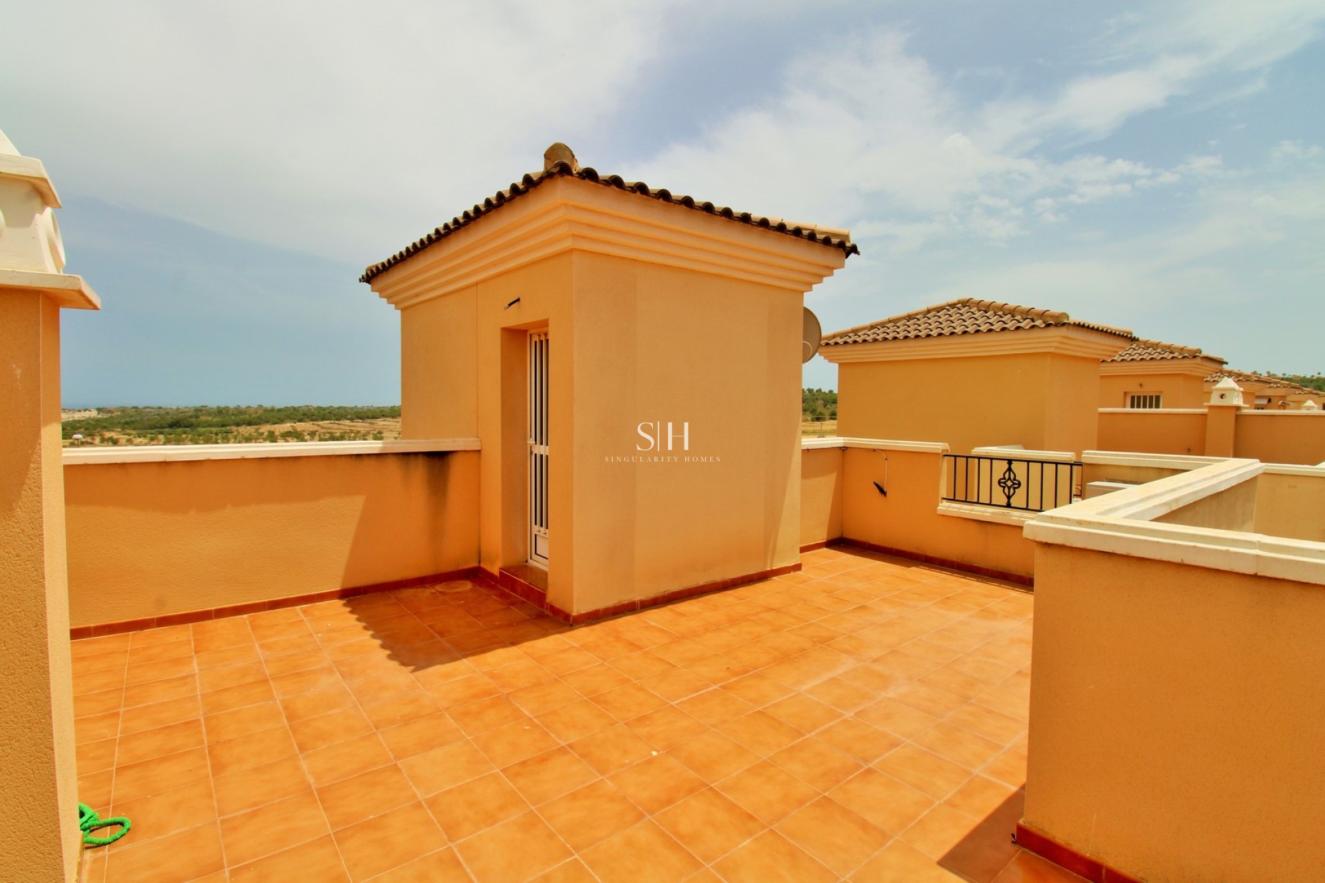 Resale - House - San Miguel de Salinas
