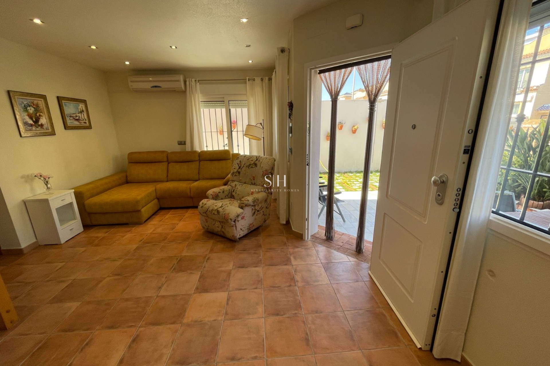 Resale - House - Torre de la Horadada - Costa Blanca