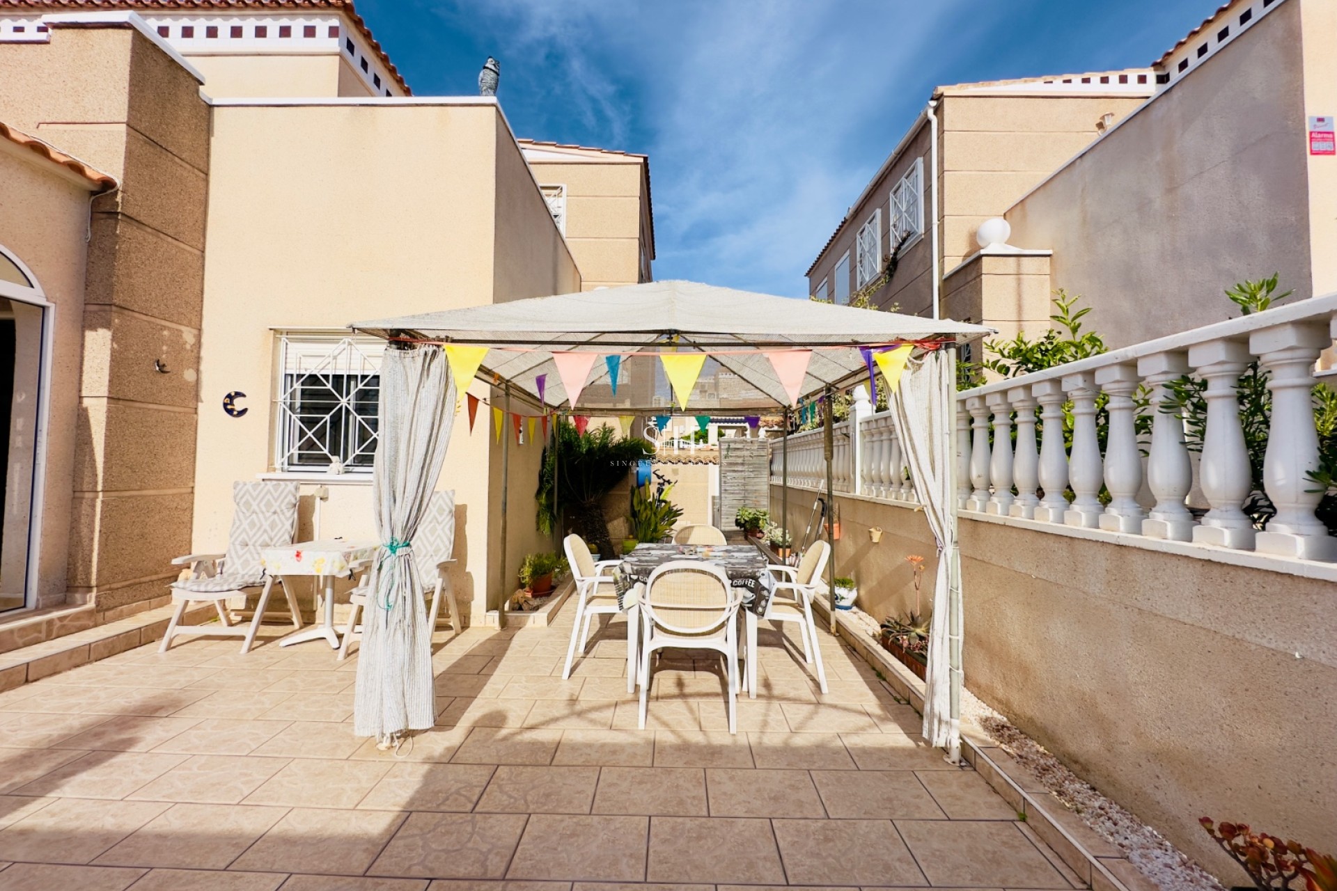 Resale - House - Torrevieja - aguas nuevas