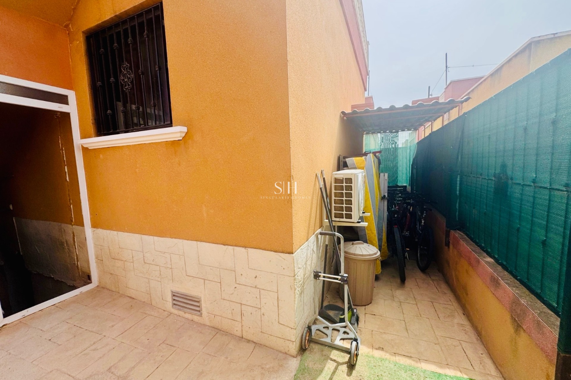 Resale - House - Torrevieja - aguas nuevas