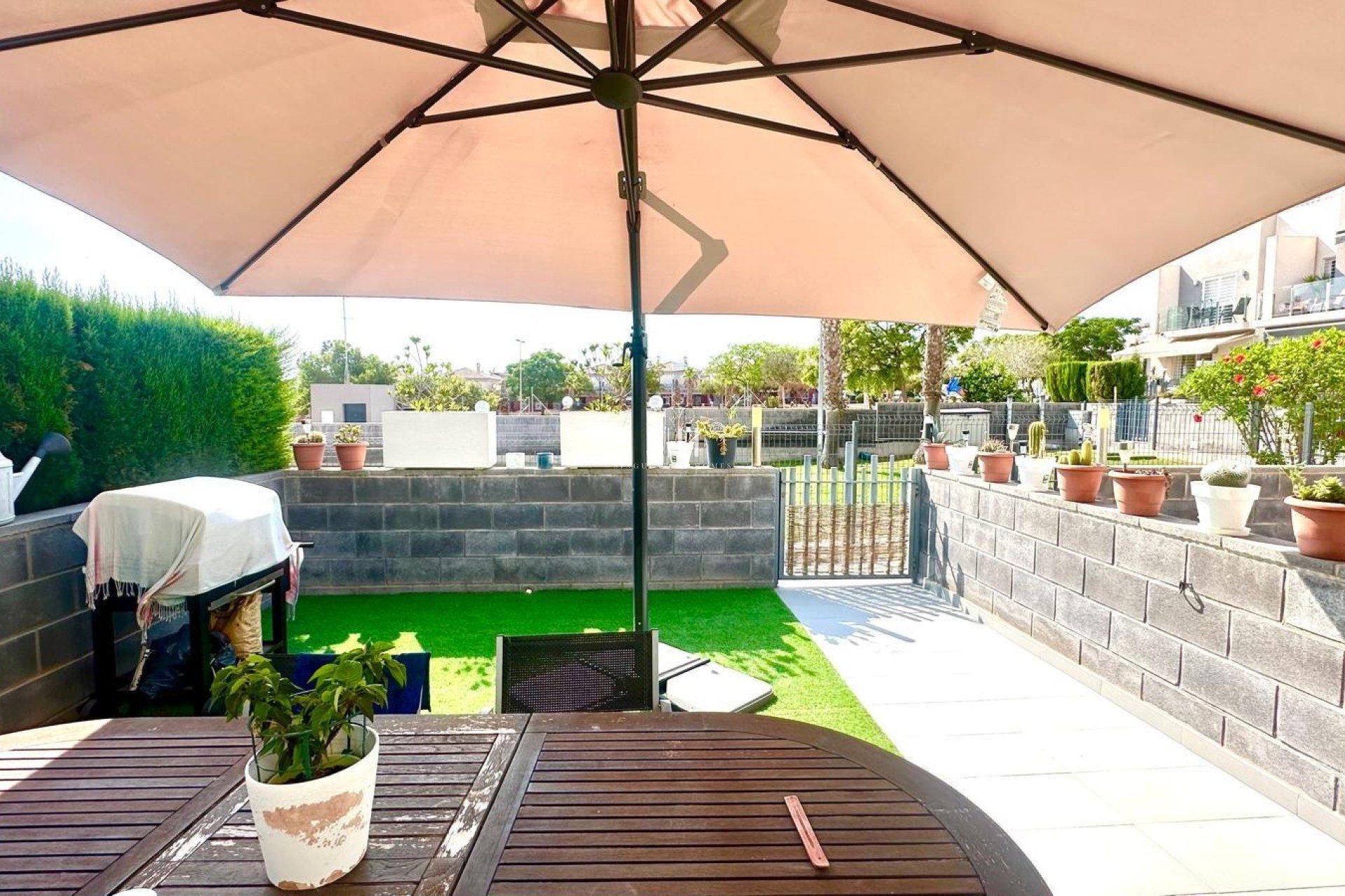 Resale - House - Torrevieja - aguas nuevas