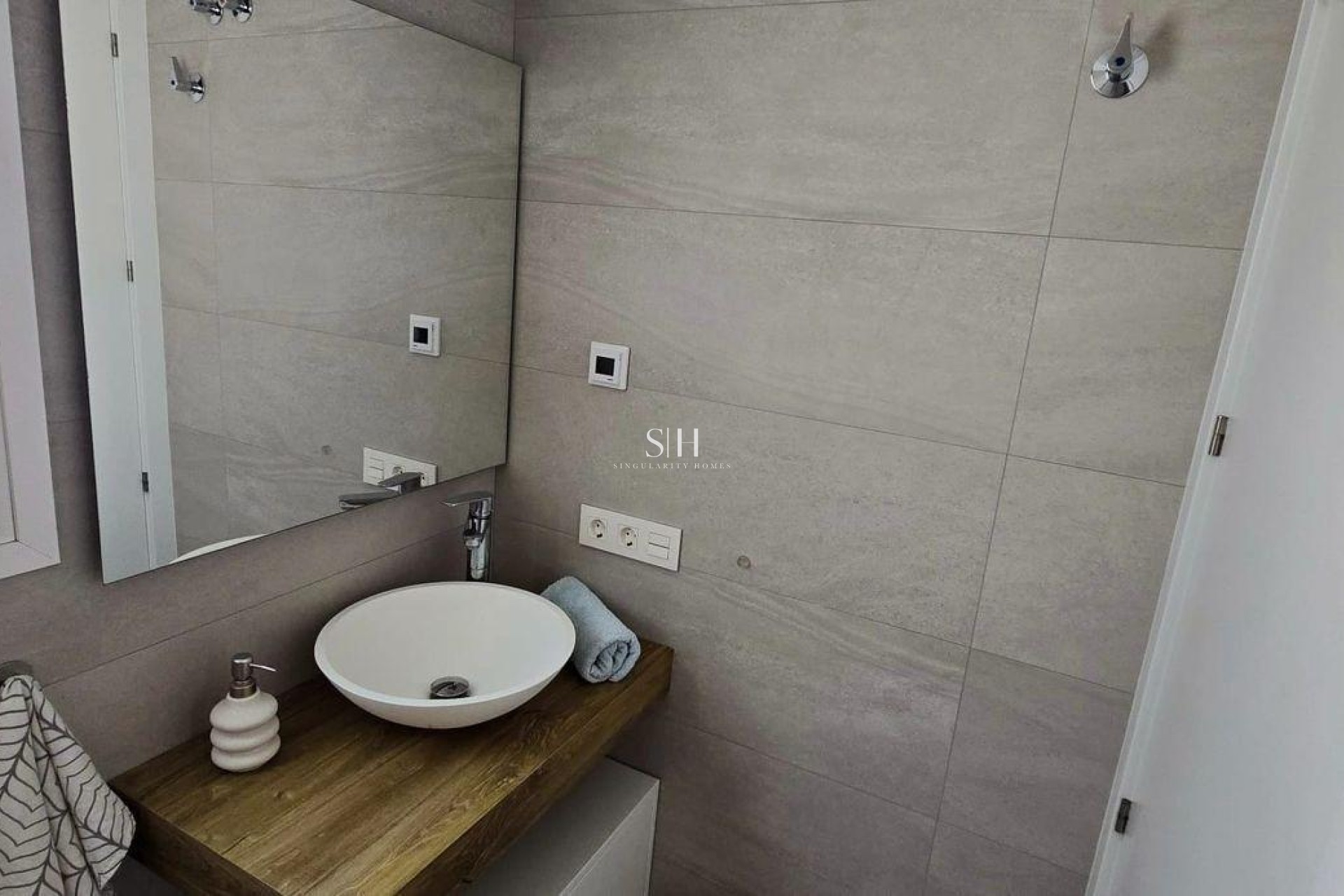 Resale - House - Torrevieja - aguas nuevas