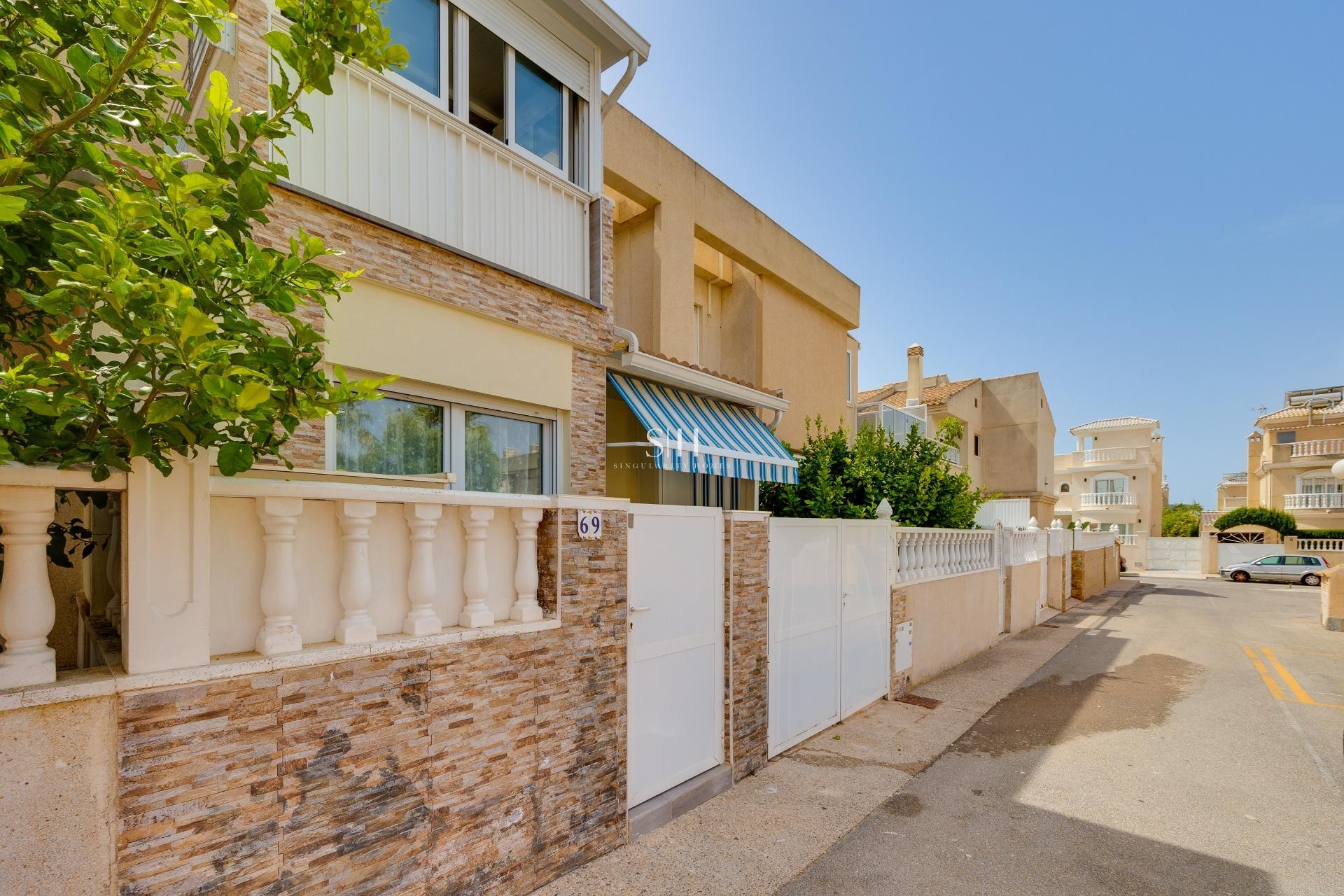 Resale - House - Torrevieja - aguas nuevas