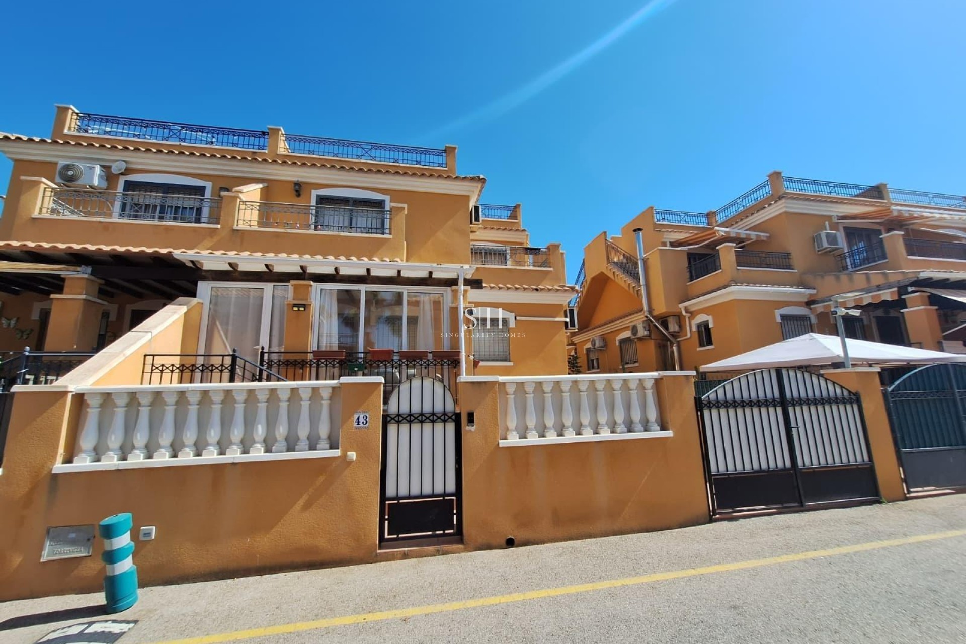 Resale - House - Torrevieja - aguas nuevas
