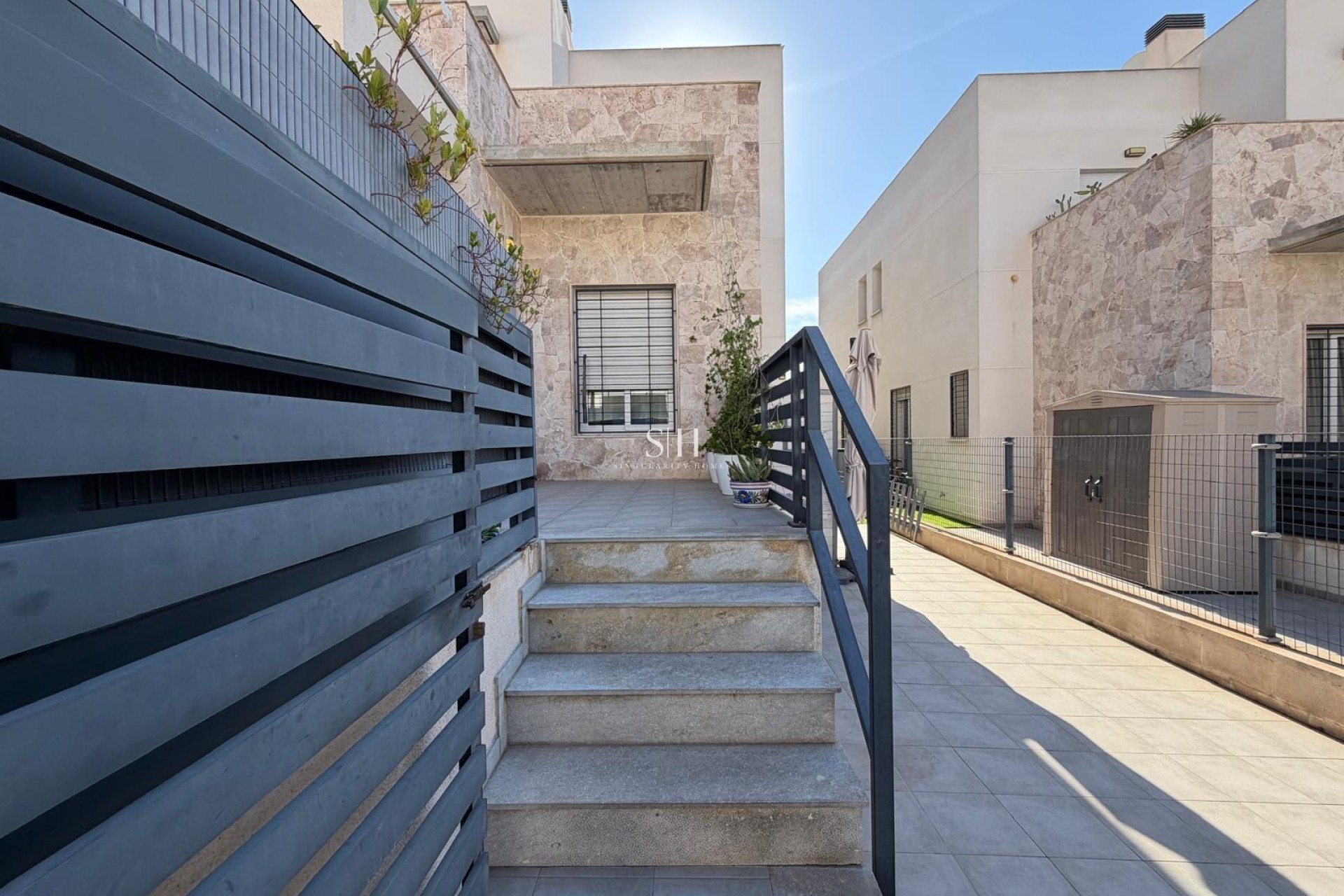 Resale - House - Torrevieja - aguas nuevas
