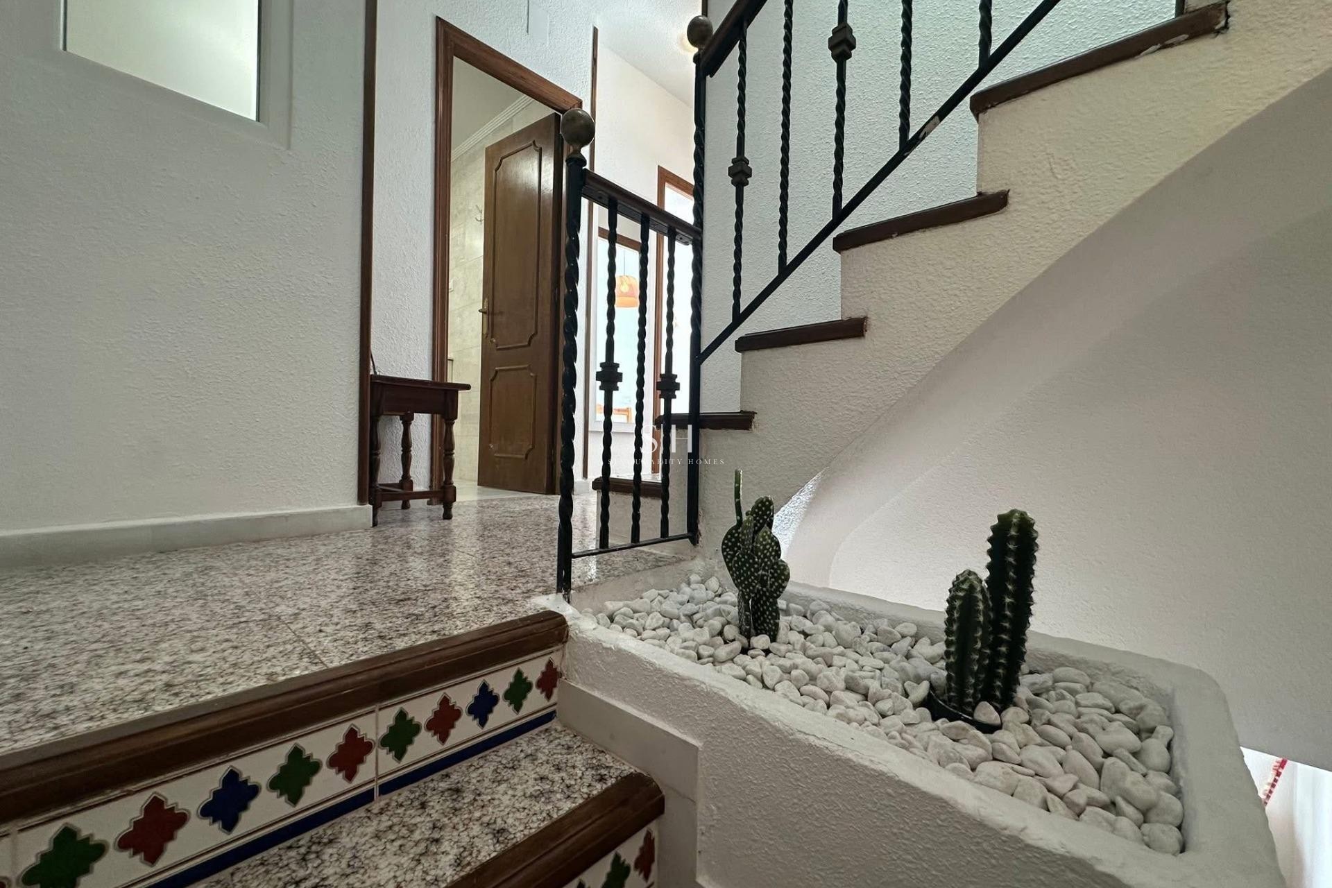 Resale - House - Torrevieja - Cabo Cervera