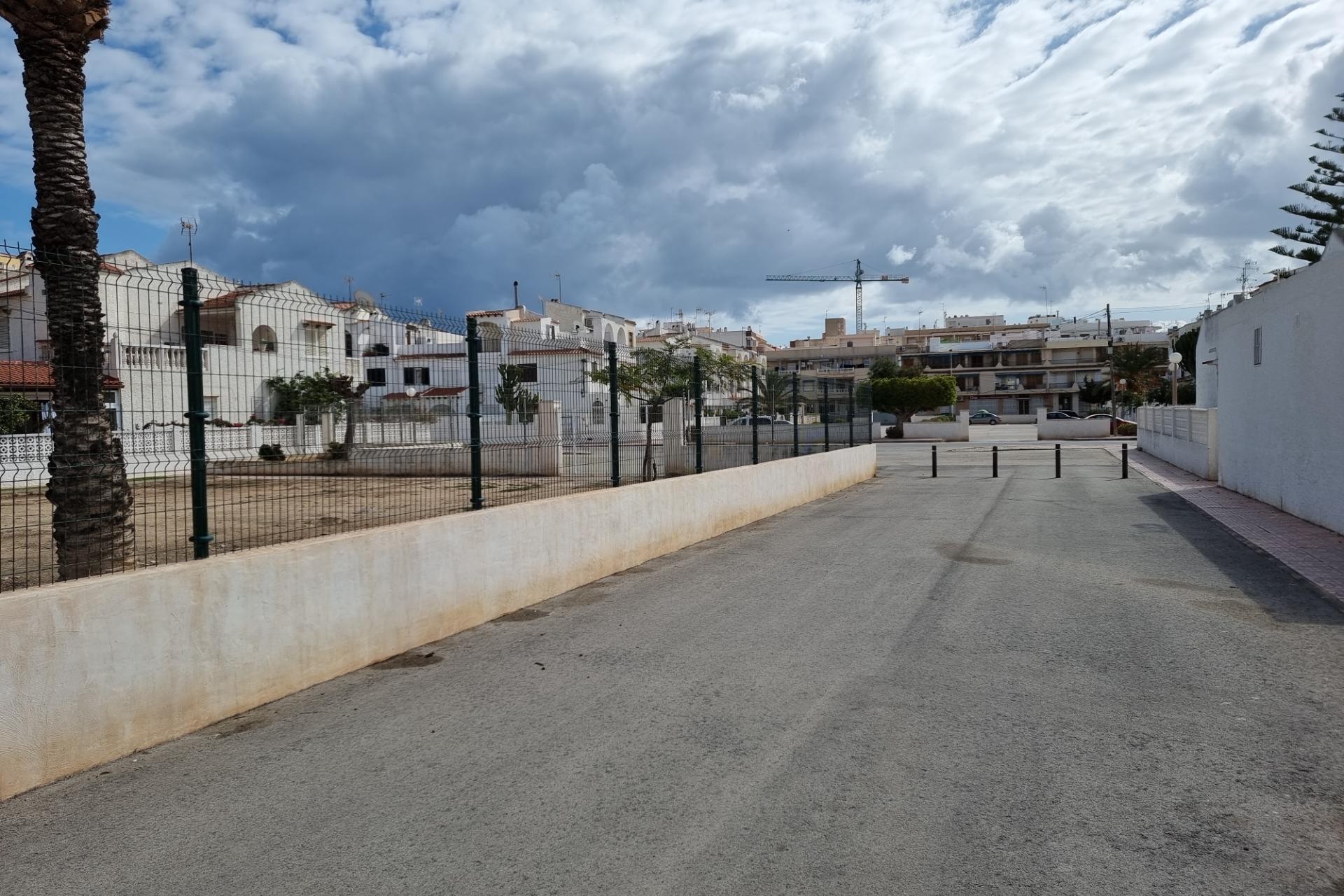 Resale - House - Torrevieja - Calas Blanca