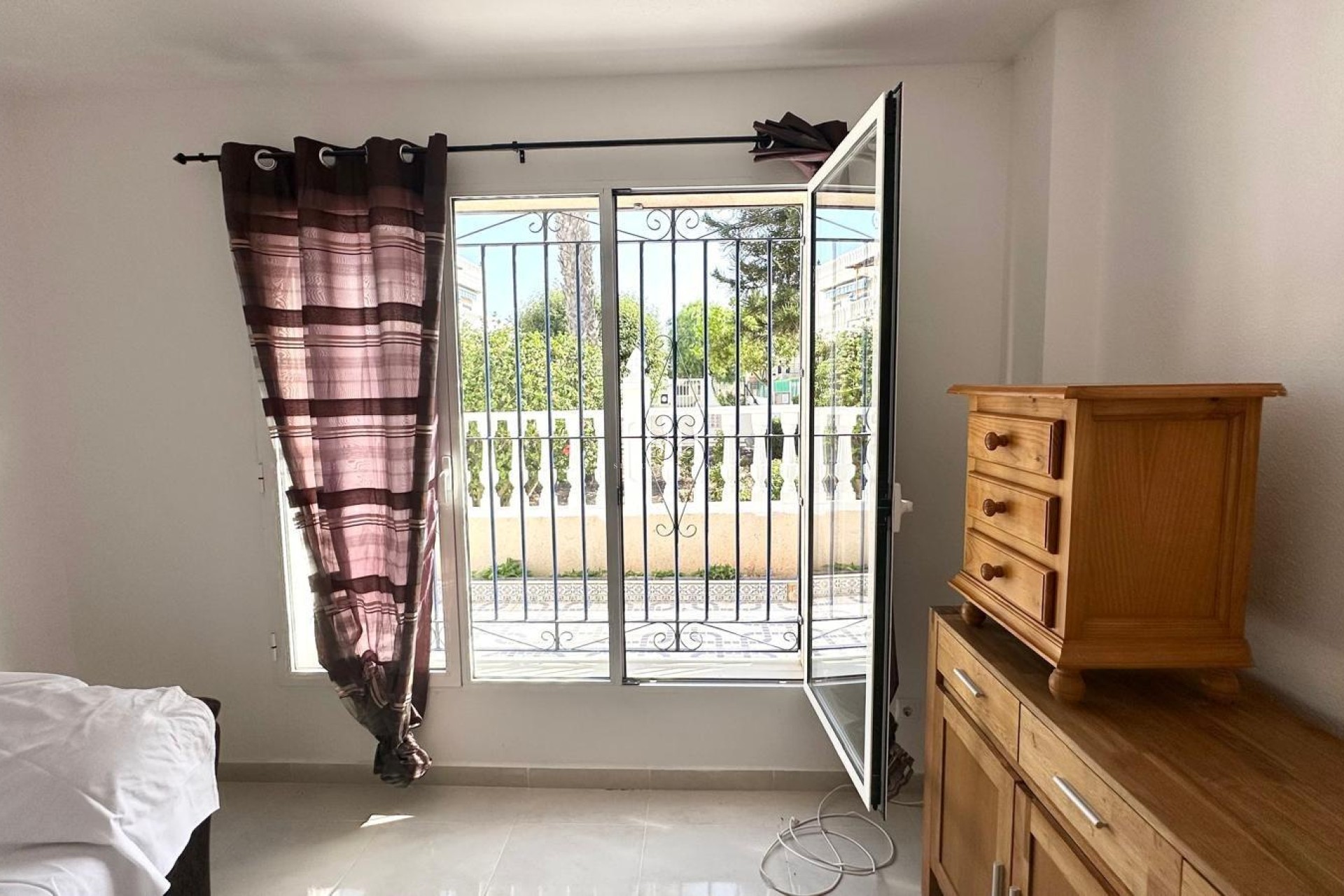 Resale - House - Torrevieja - Carrefour