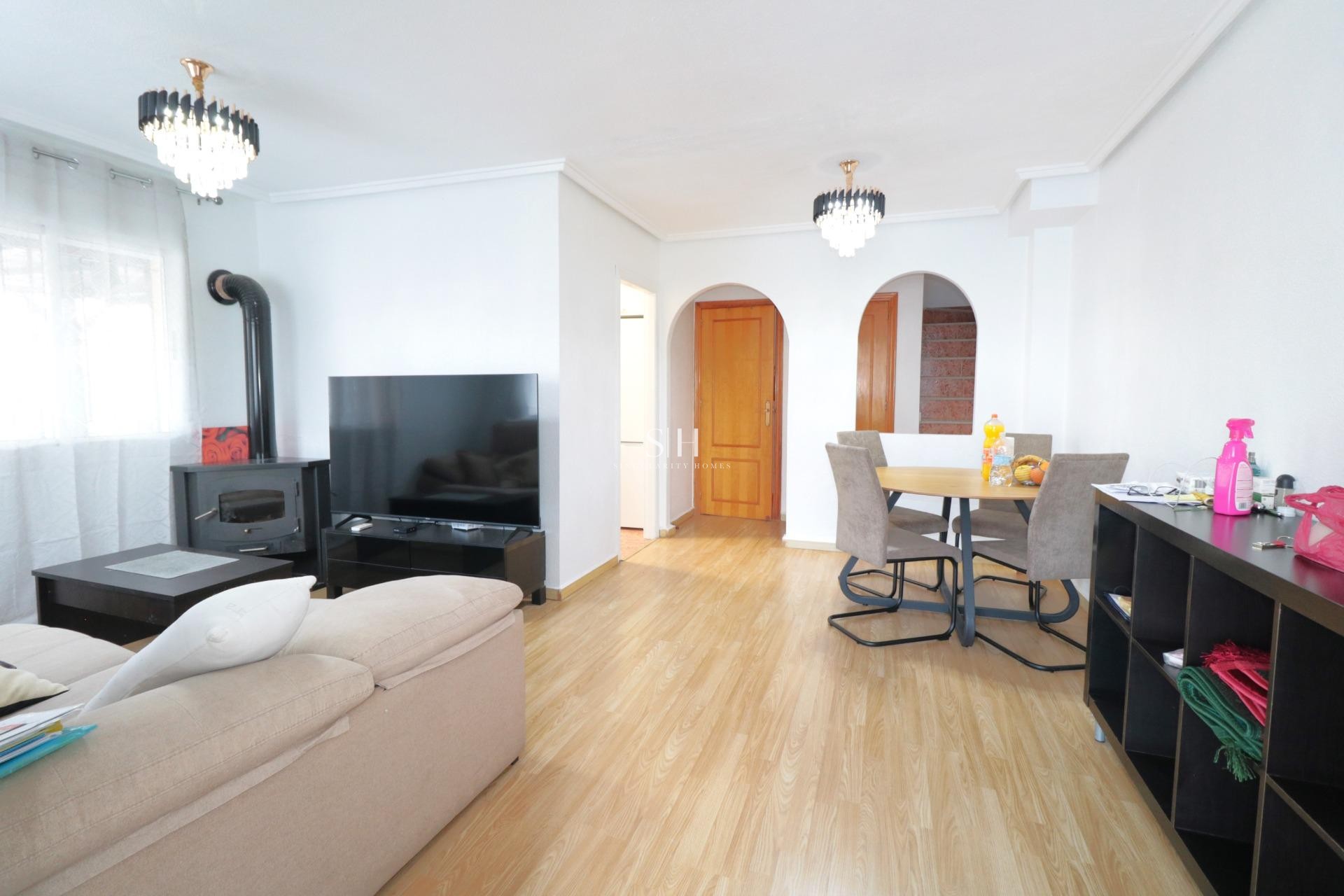 Resale - House - Torrevieja - Carrefour