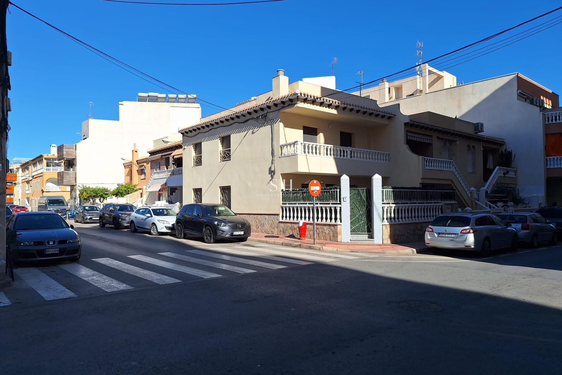 Resale - House - Torrevieja - Centro