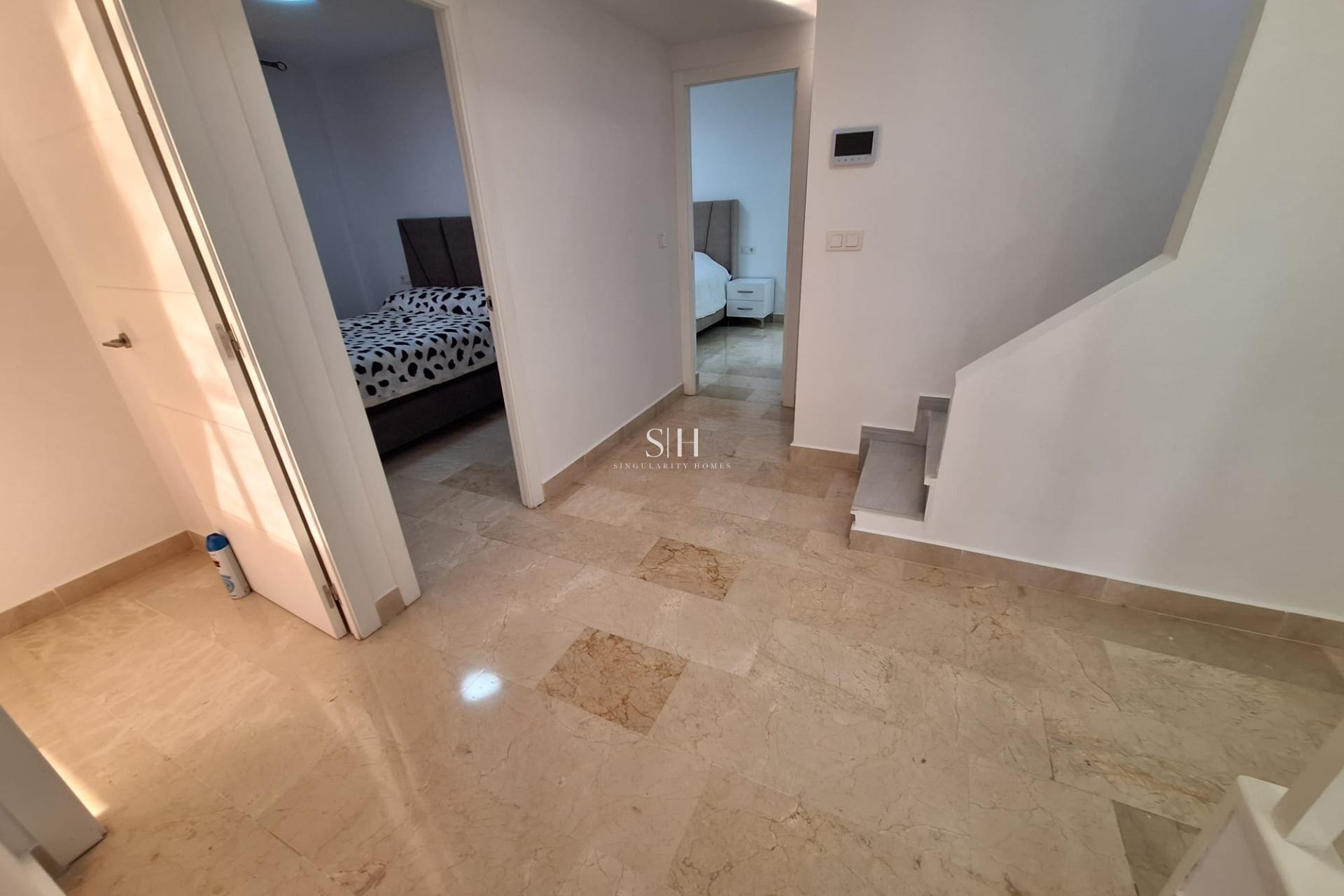 Resale - House - Torrevieja - Centro