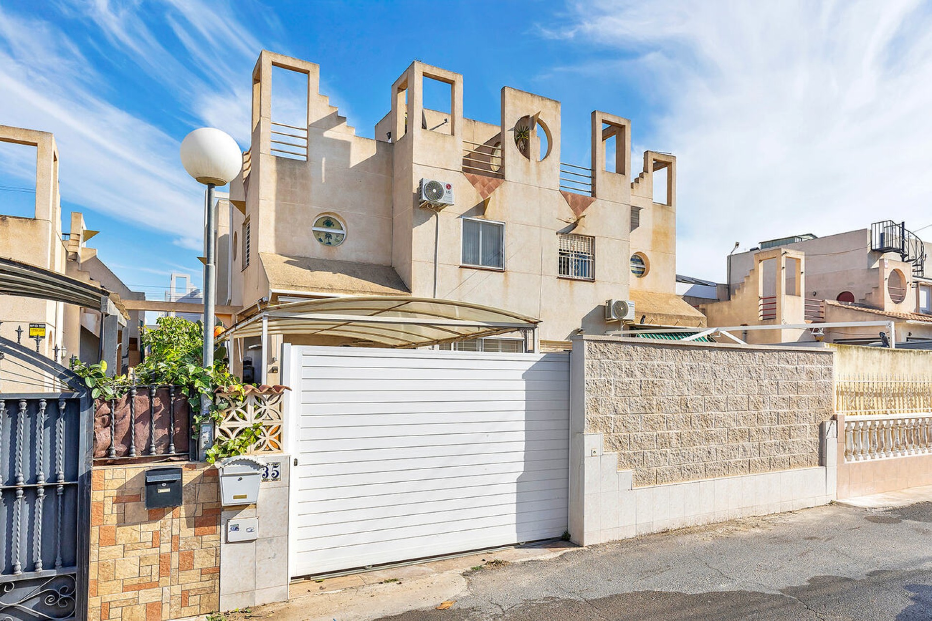 Resale - House - Torrevieja - Costa Blanca