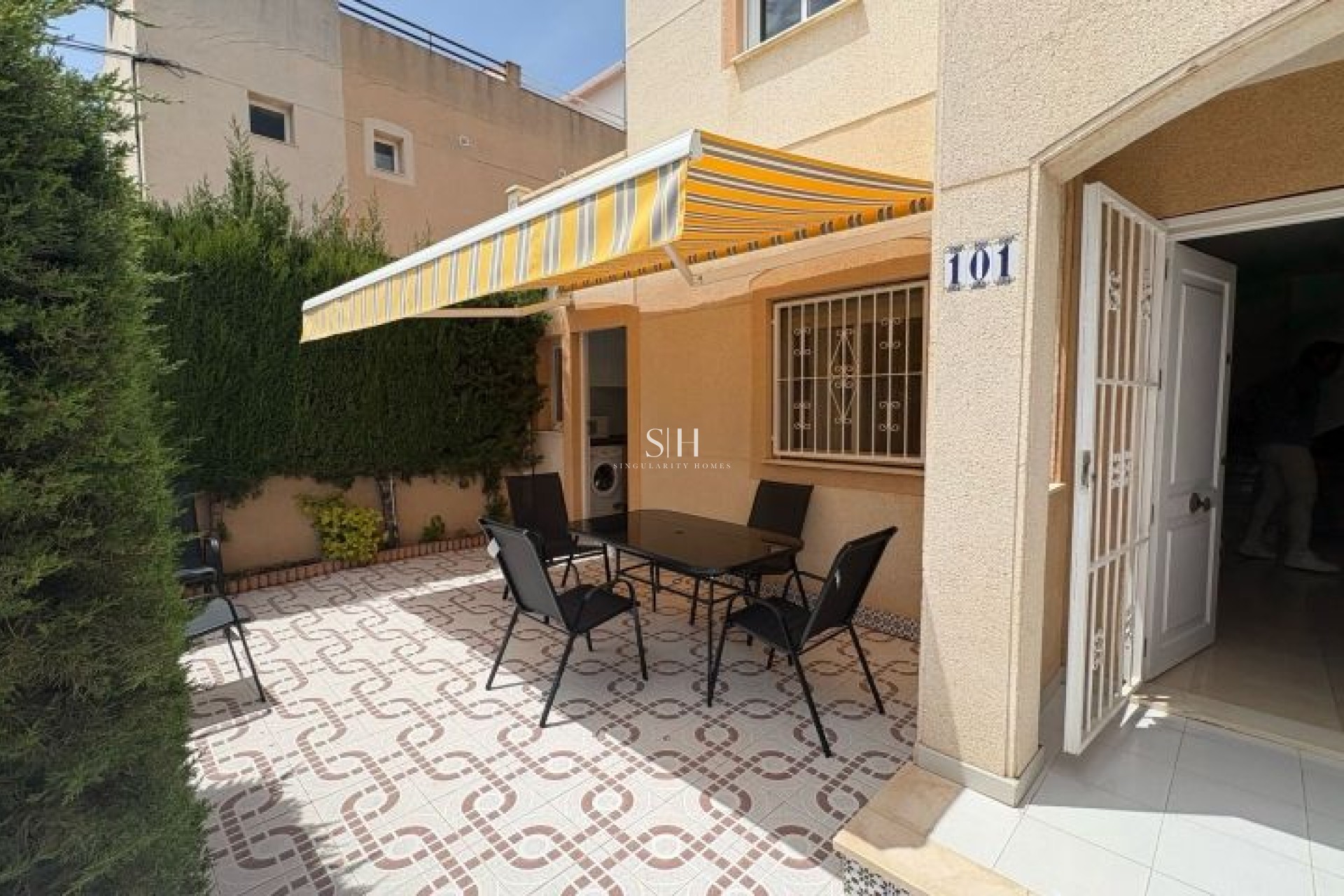 Resale - House - Torrevieja - Costa Blanca