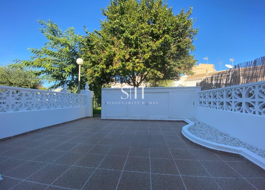 Resale - House - Torrevieja - Costa Blanca