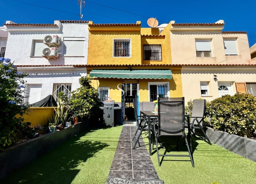 Resale - House - Torrevieja - Costa Blanca