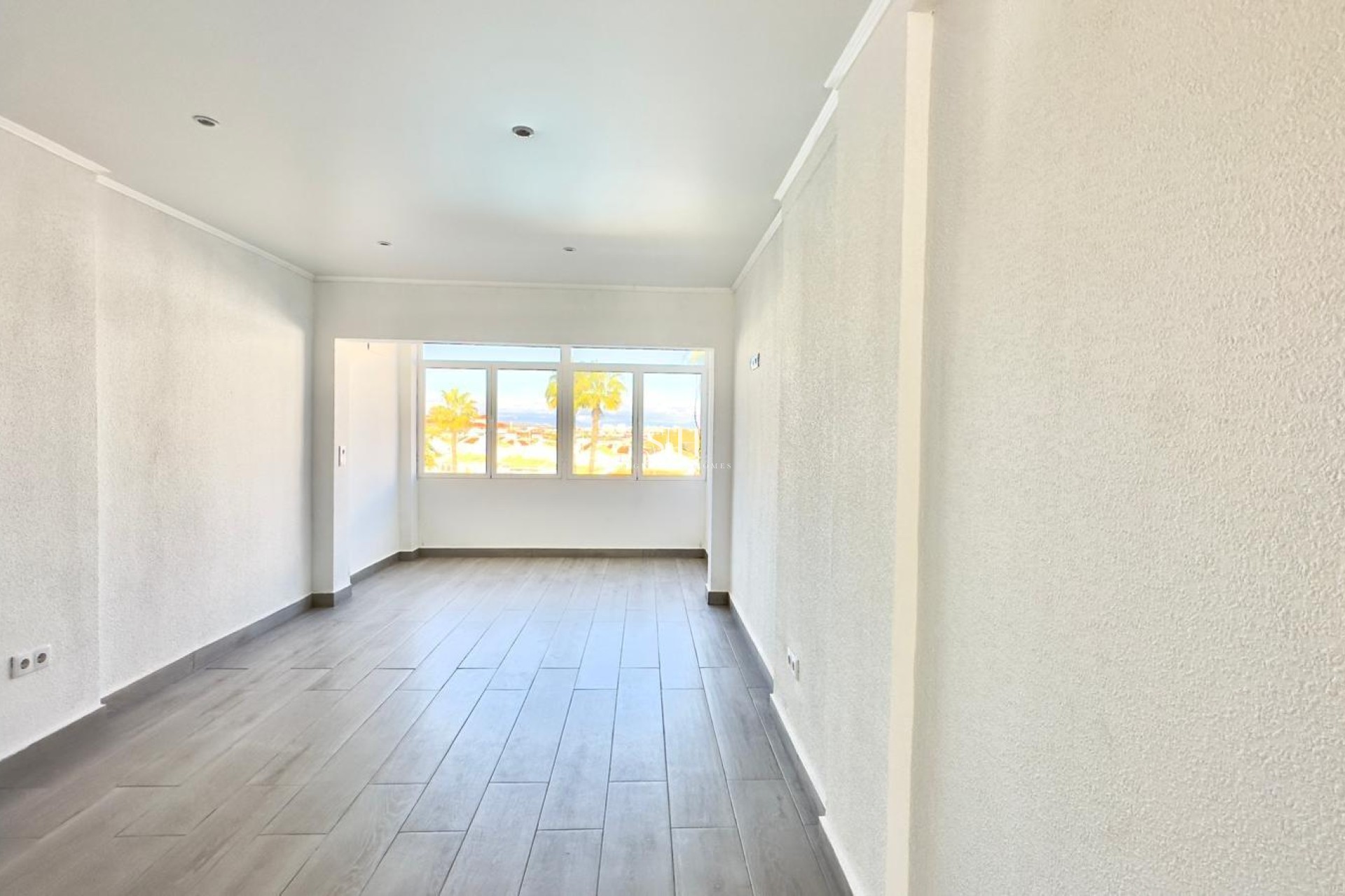 Resale - House - Torrevieja - La Mata