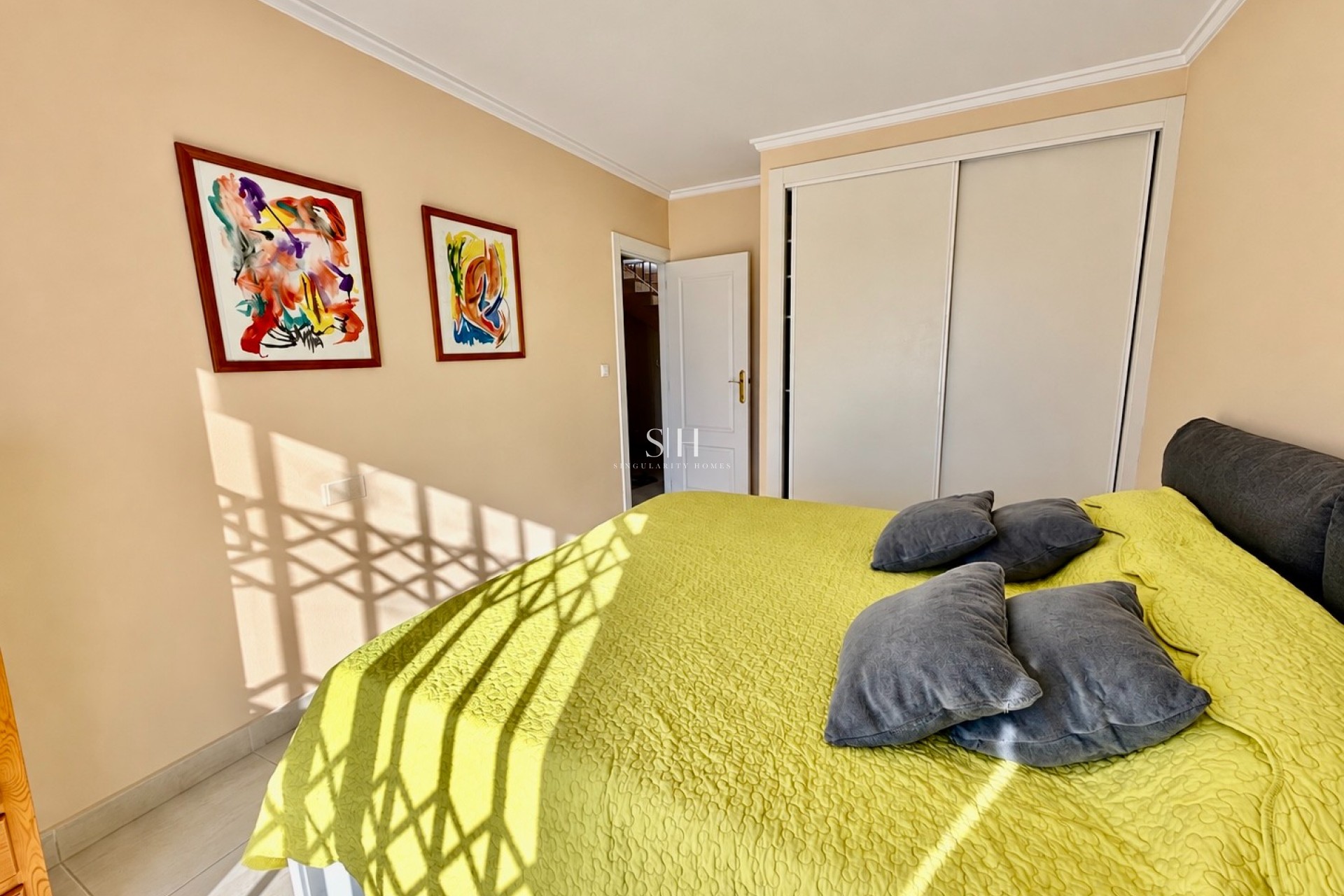 Resale - House - Torrevieja - La Siesta/ El Chaparral