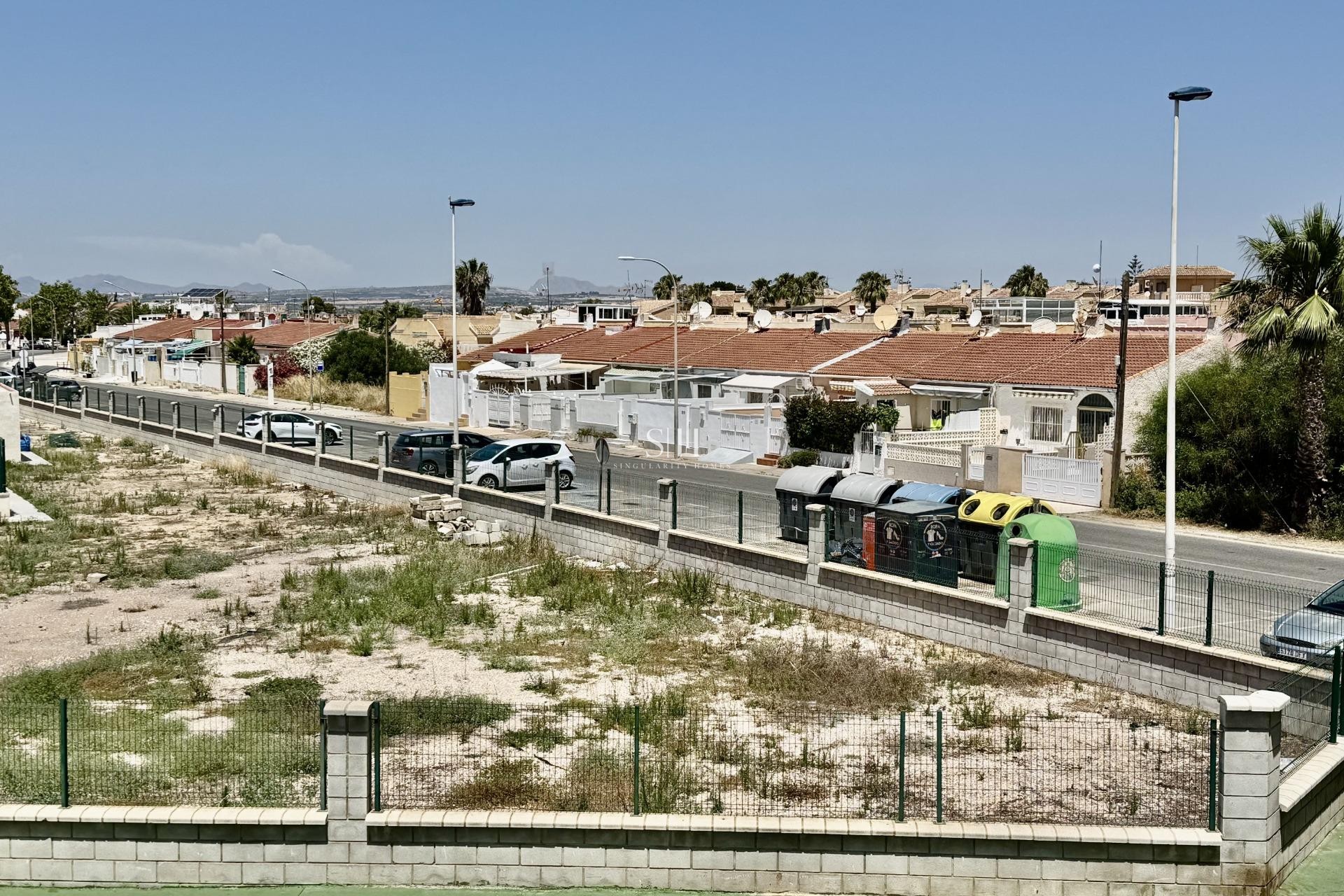 Resale - House - Torrevieja - La Siesta - El Salado - Torreta