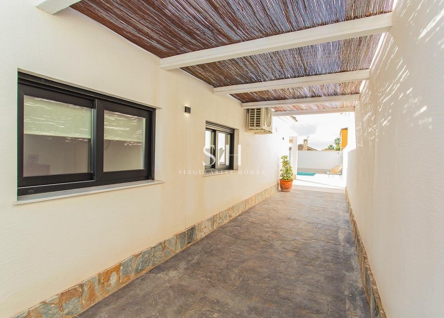 Resale - House - Torrevieja - La siesta