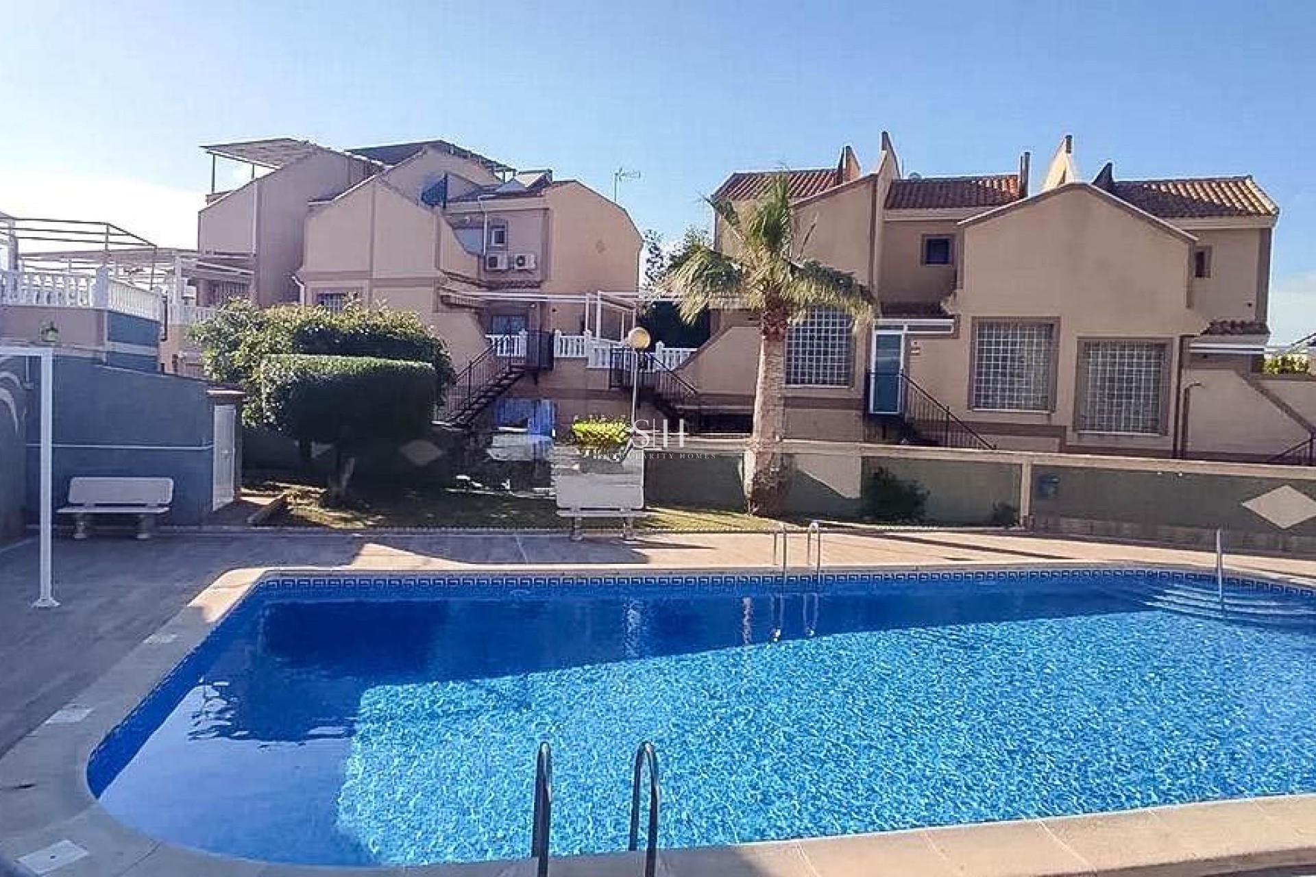 Resale - House - Torrevieja - Los altos