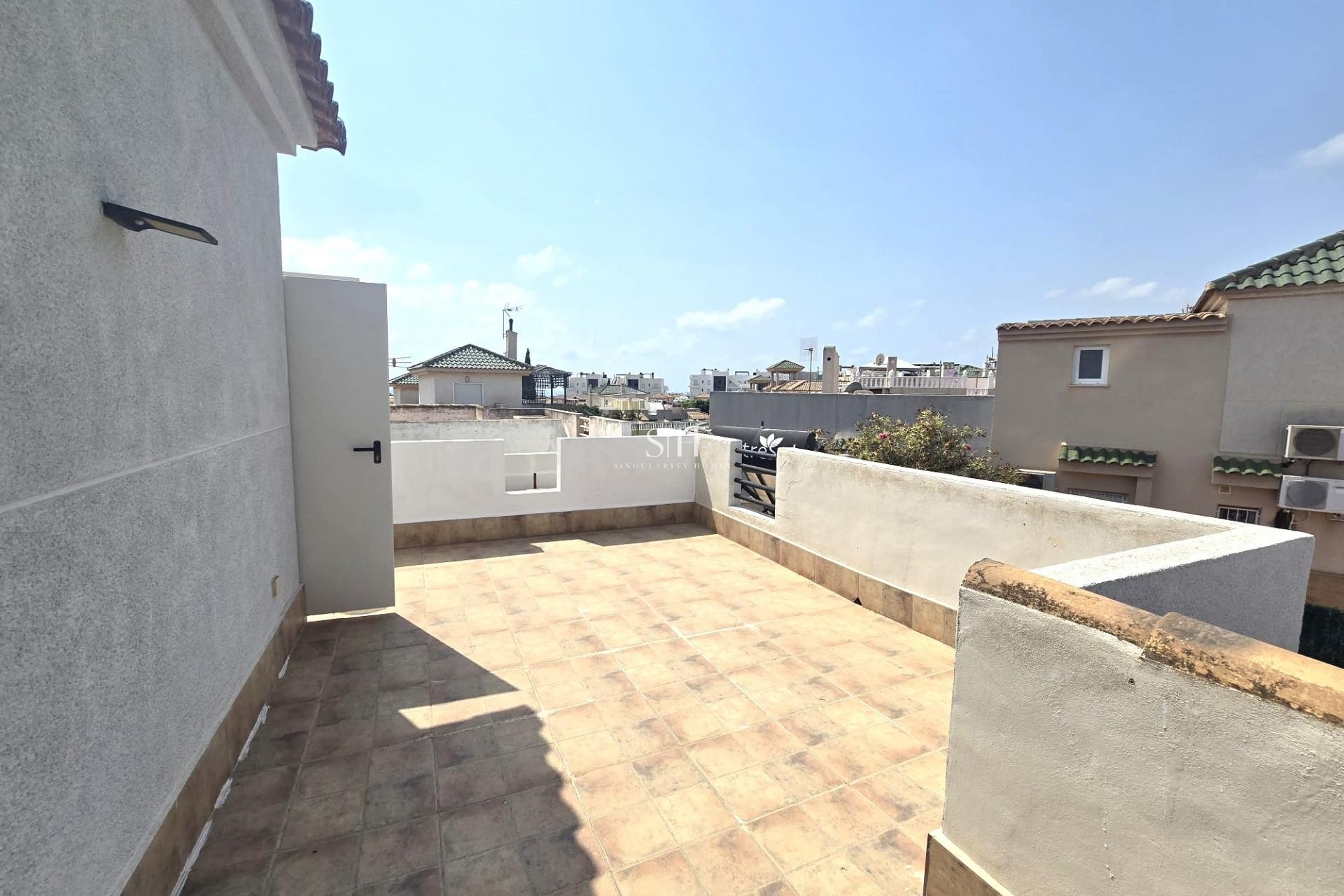 Resale - House - Torrevieja - Los altos