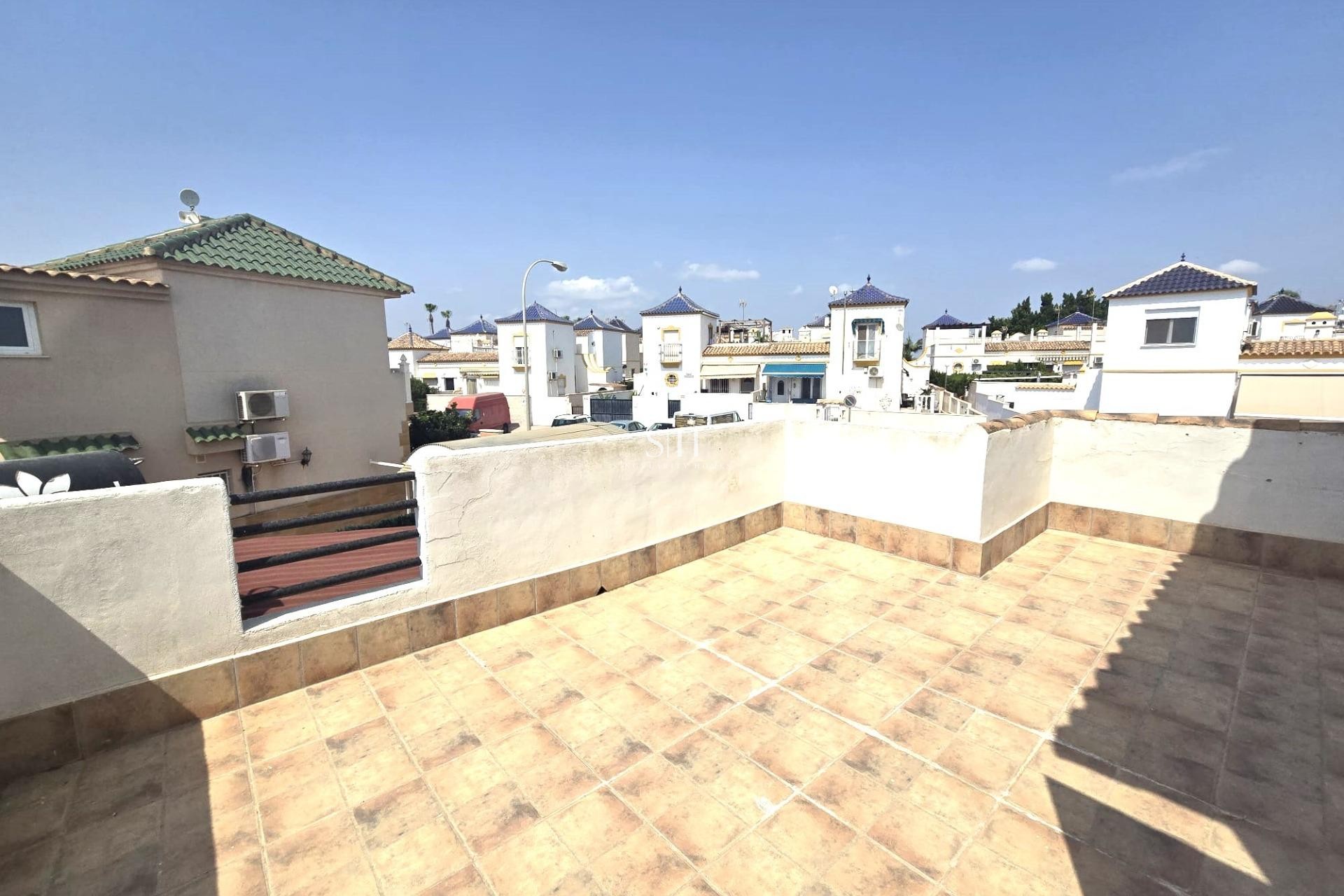 Resale - House - Torrevieja - Los altos