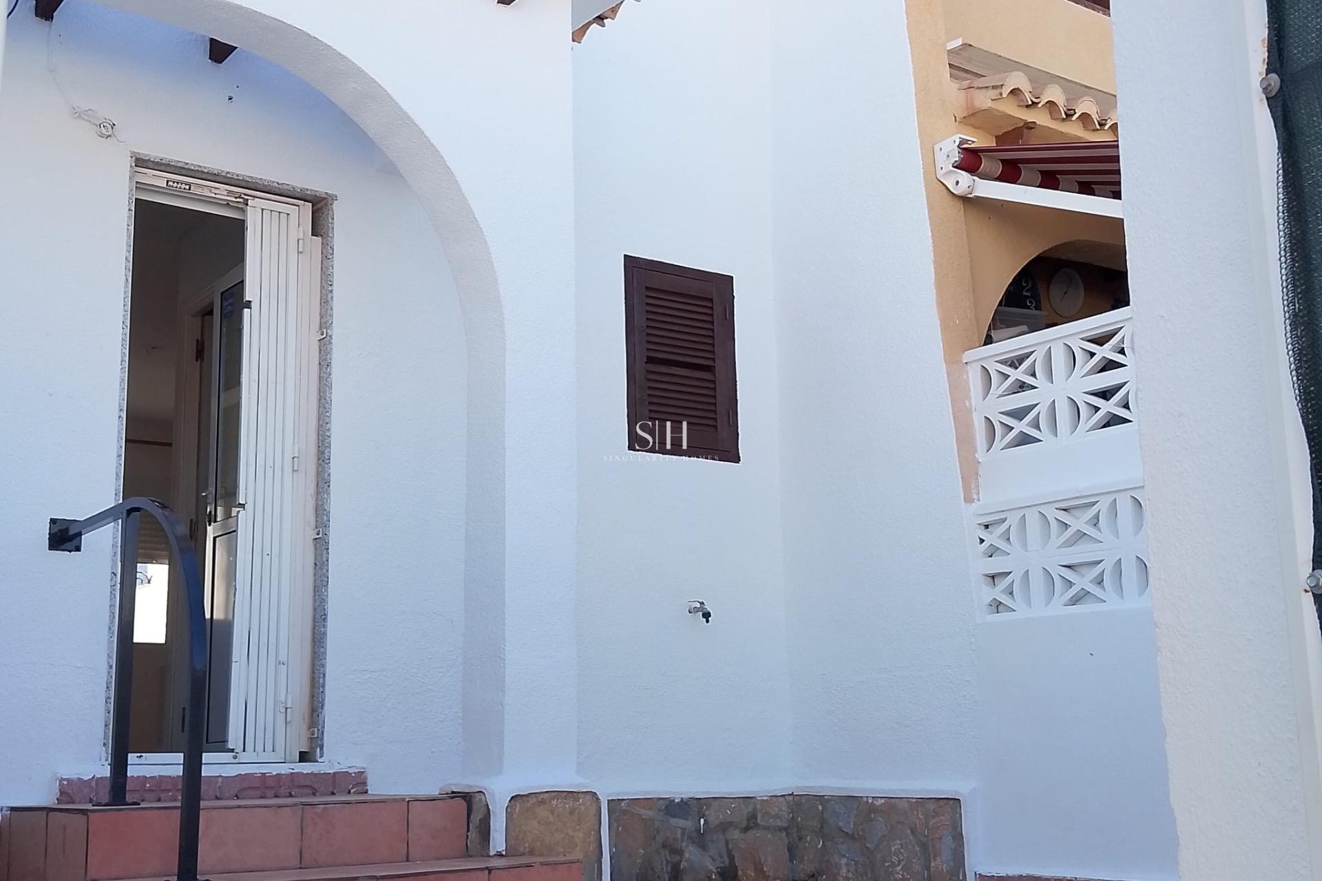 Resale - House - Torrevieja - Los balcones