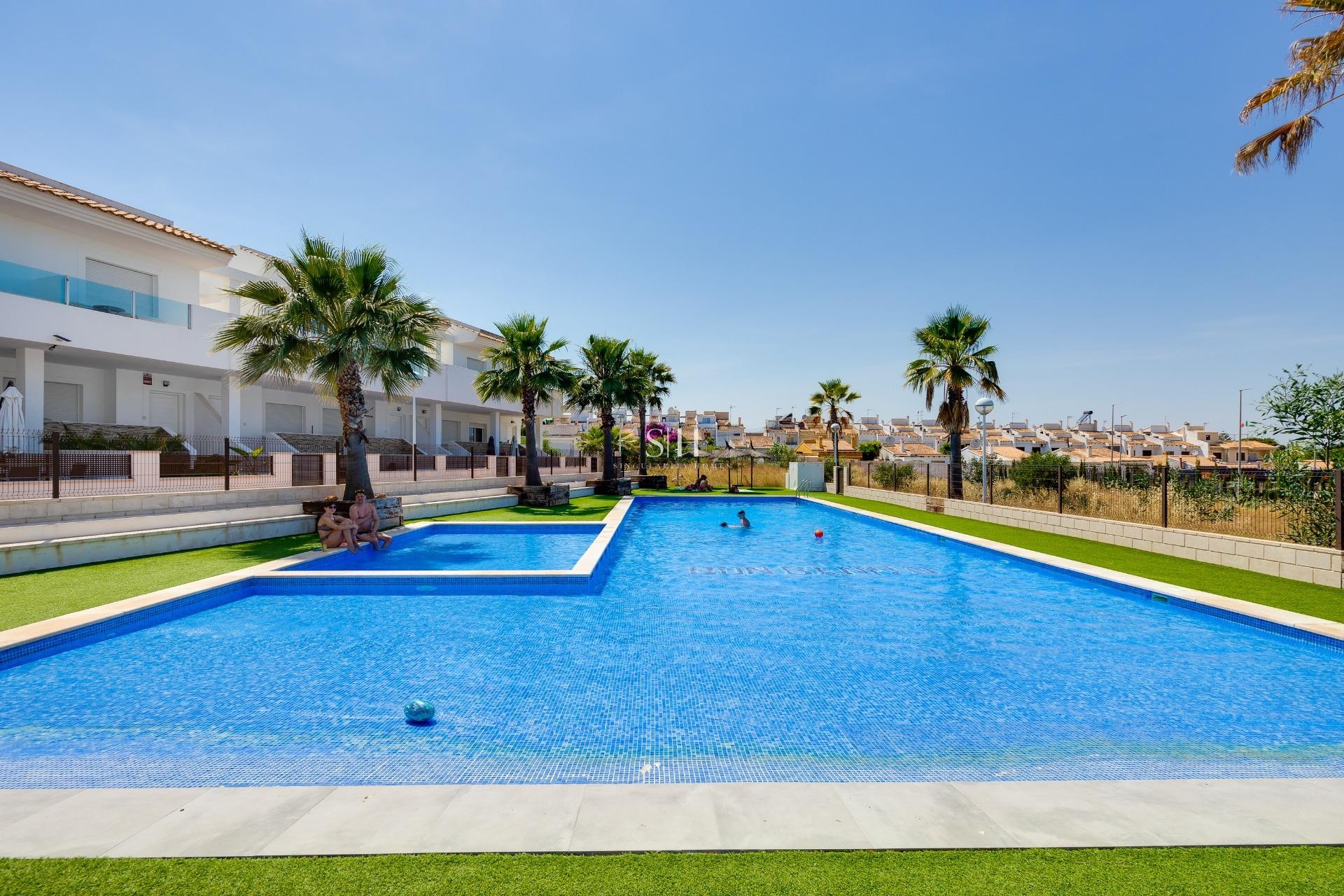 Resale - House - Torrevieja - Los balcones