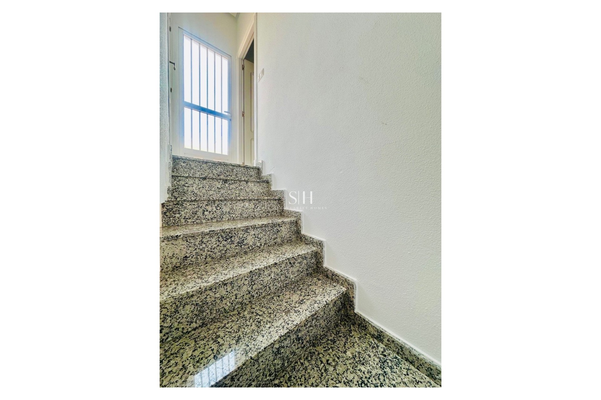 Resale - House - Torrevieja - Los Frutales