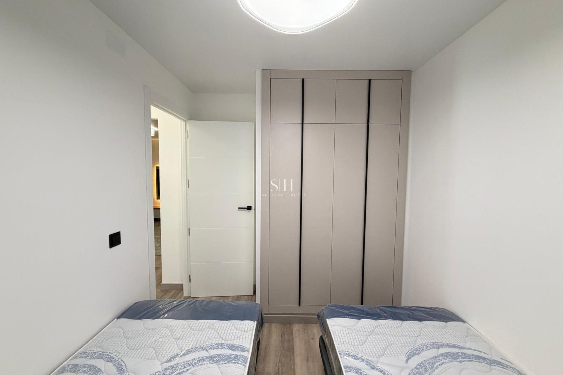 Resale - House - Torrevieja - Miramar - Torre Del Moro