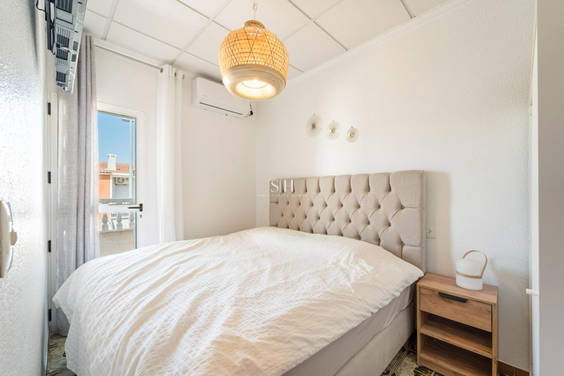 Resale - House - Torrevieja - Playa De Los Naufragos