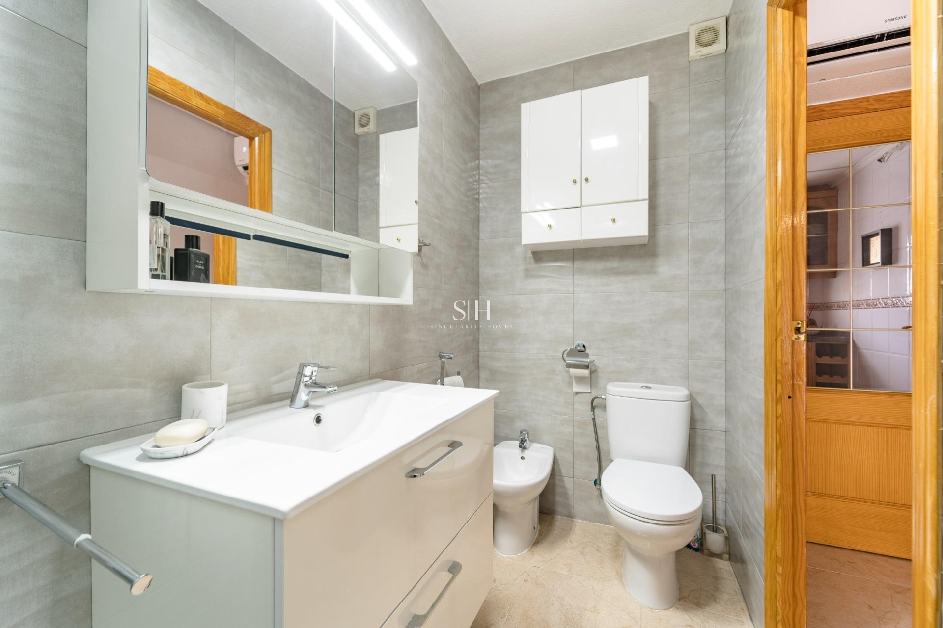 Resale - House - Torrevieja - Playa De Los Naufragos