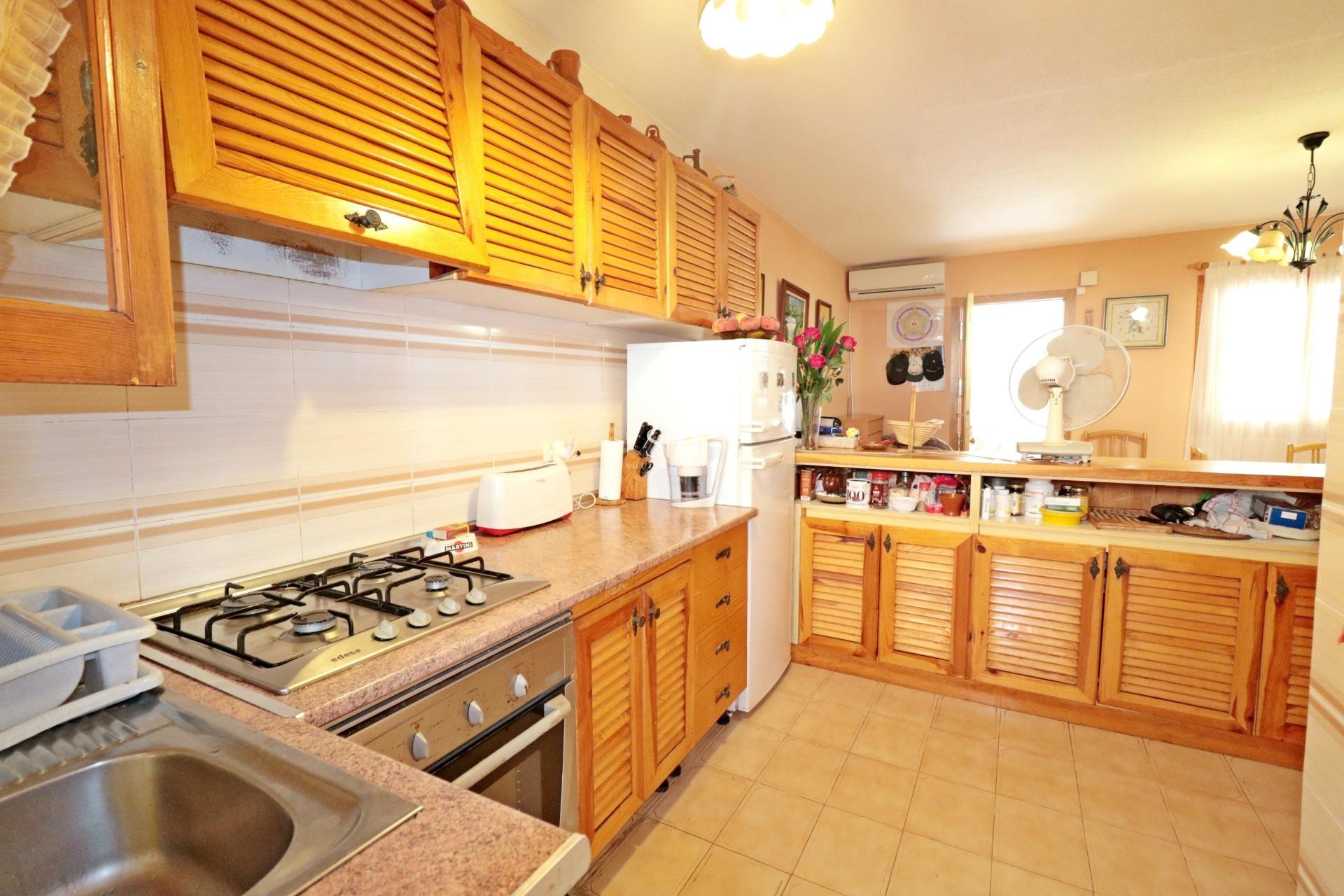 Resale - House - Torrevieja - Playa De Los Naufragos