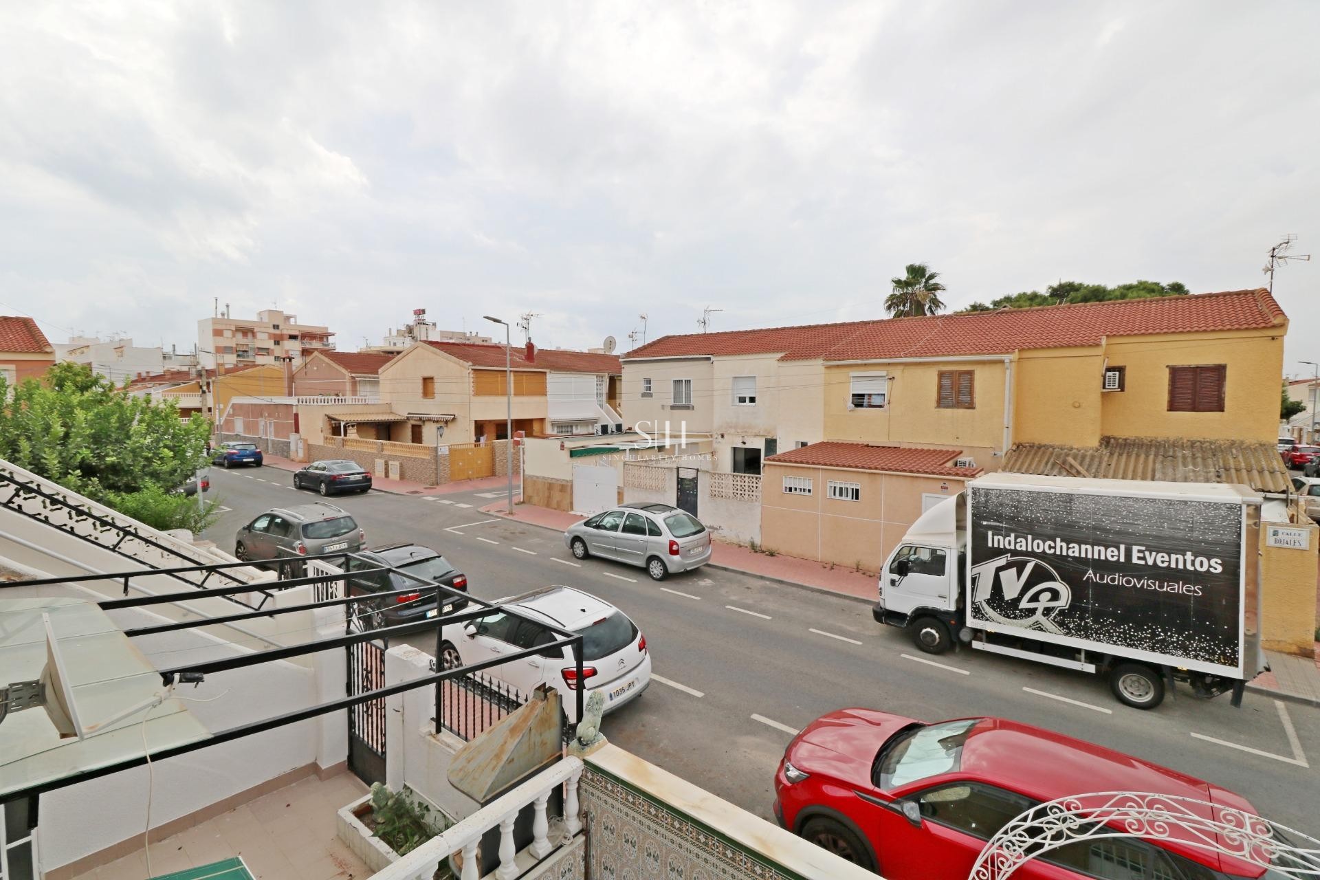 Resale - House - Torrevieja - Playa De Los Naufragos