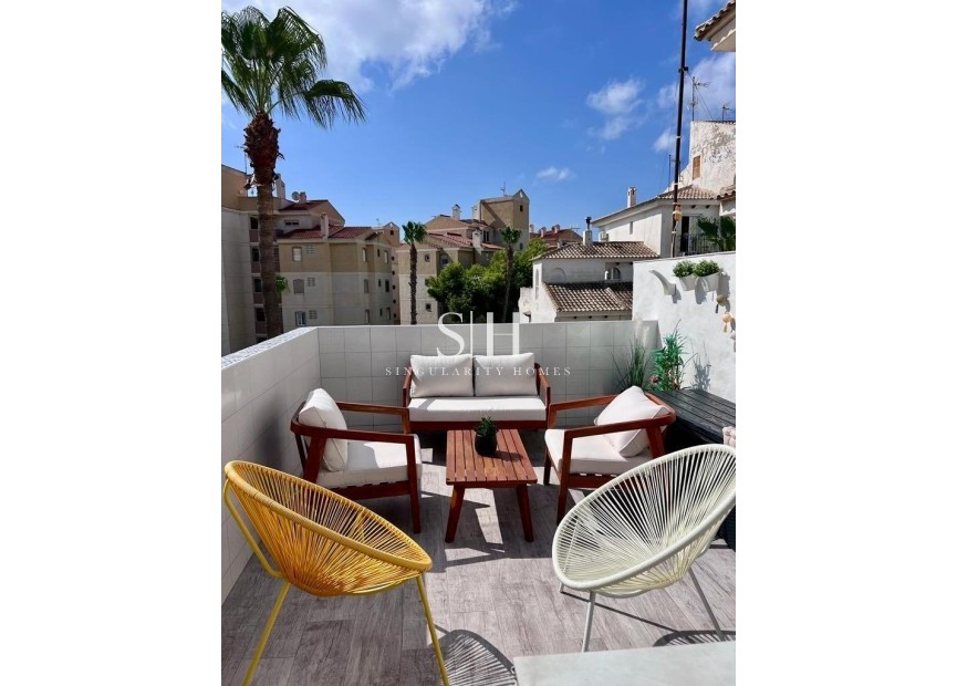 Resale - House - Torrevieja - Playa del Cura