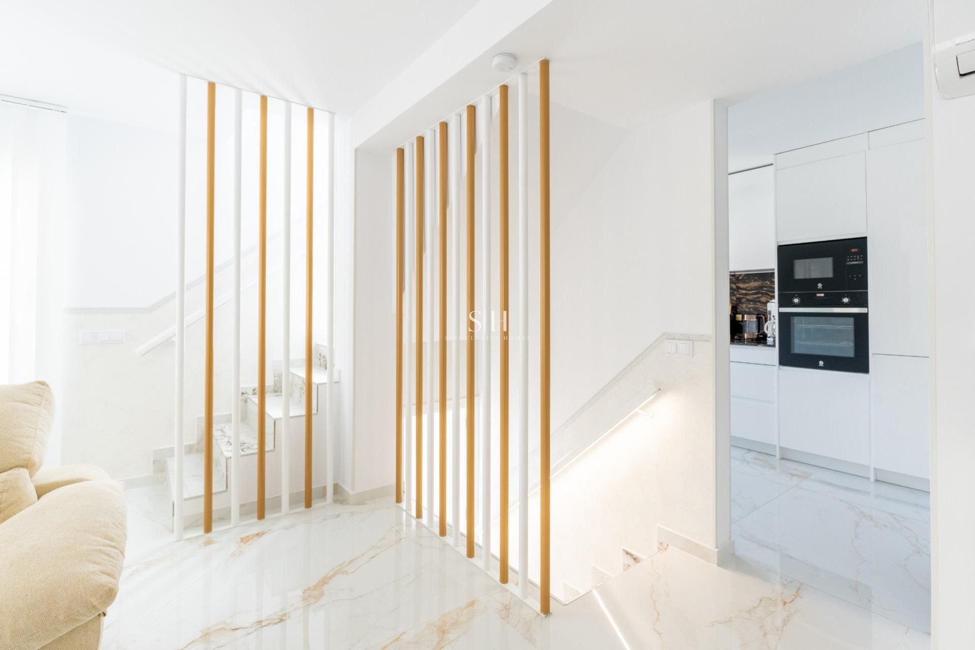 Resale - House - Torrevieja - Punta prima