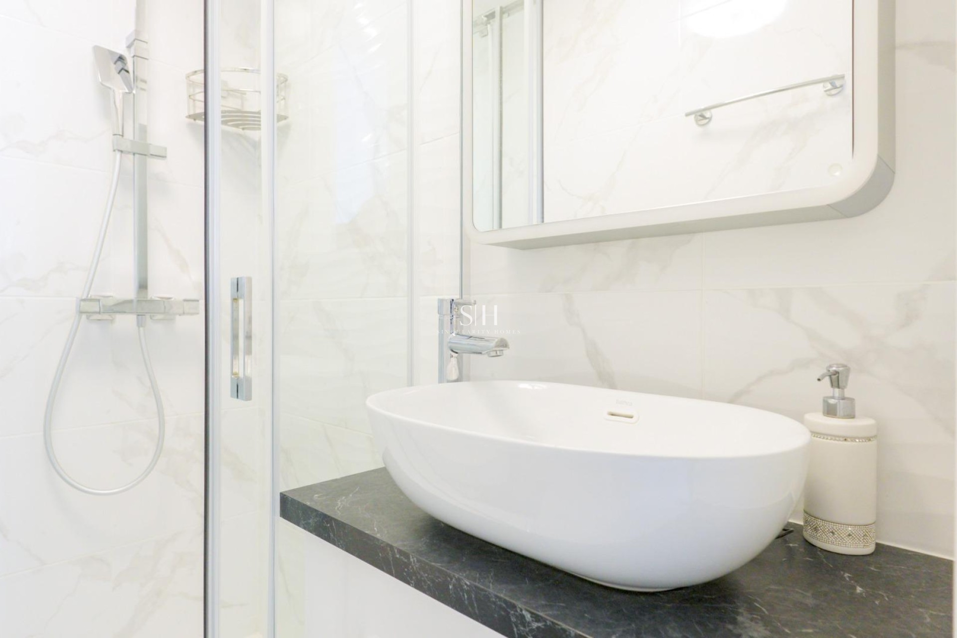 Resale - House - Torrevieja - Punta prima