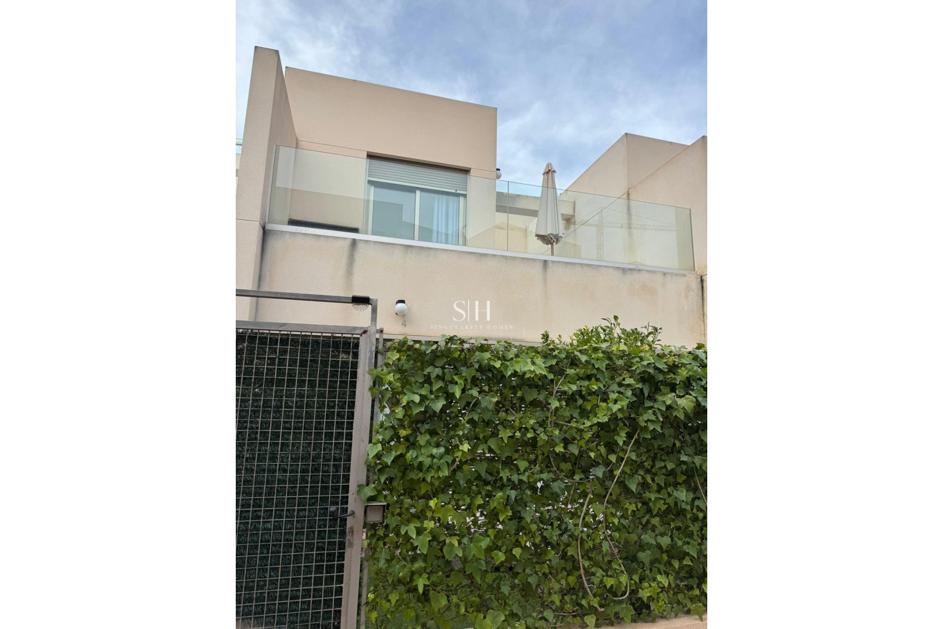 Resale - House - Torrevieja - Punta prima