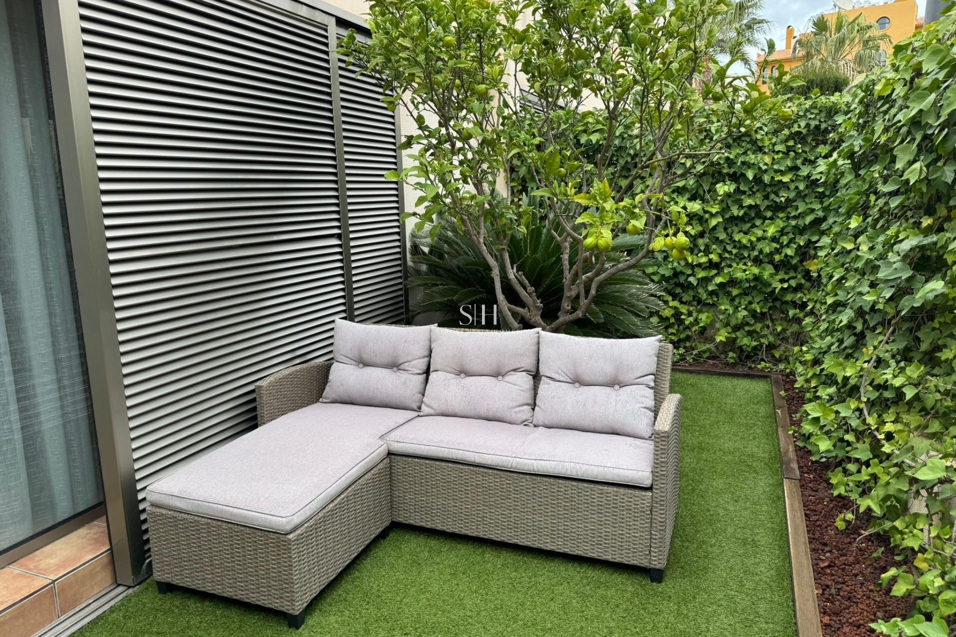 Resale - House - Torrevieja - Punta prima