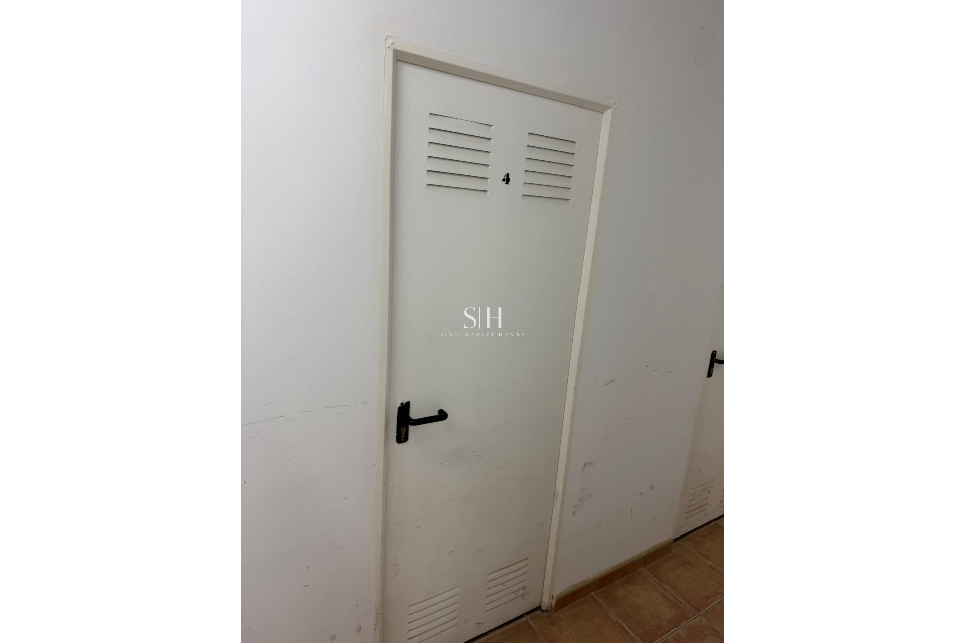 Resale - House - Torrevieja - Punta prima