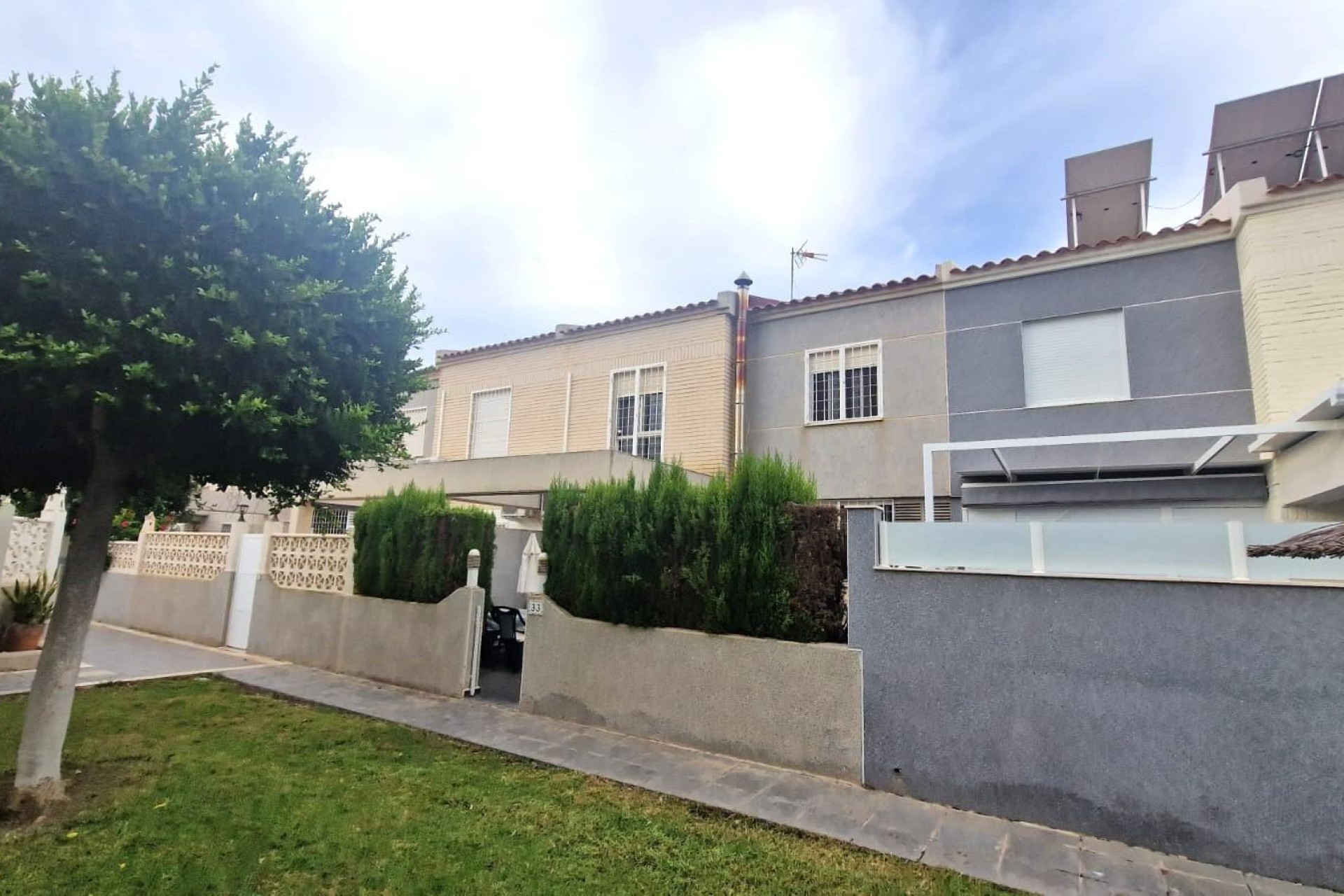 Resale - House - Torrevieja - Torreblanca