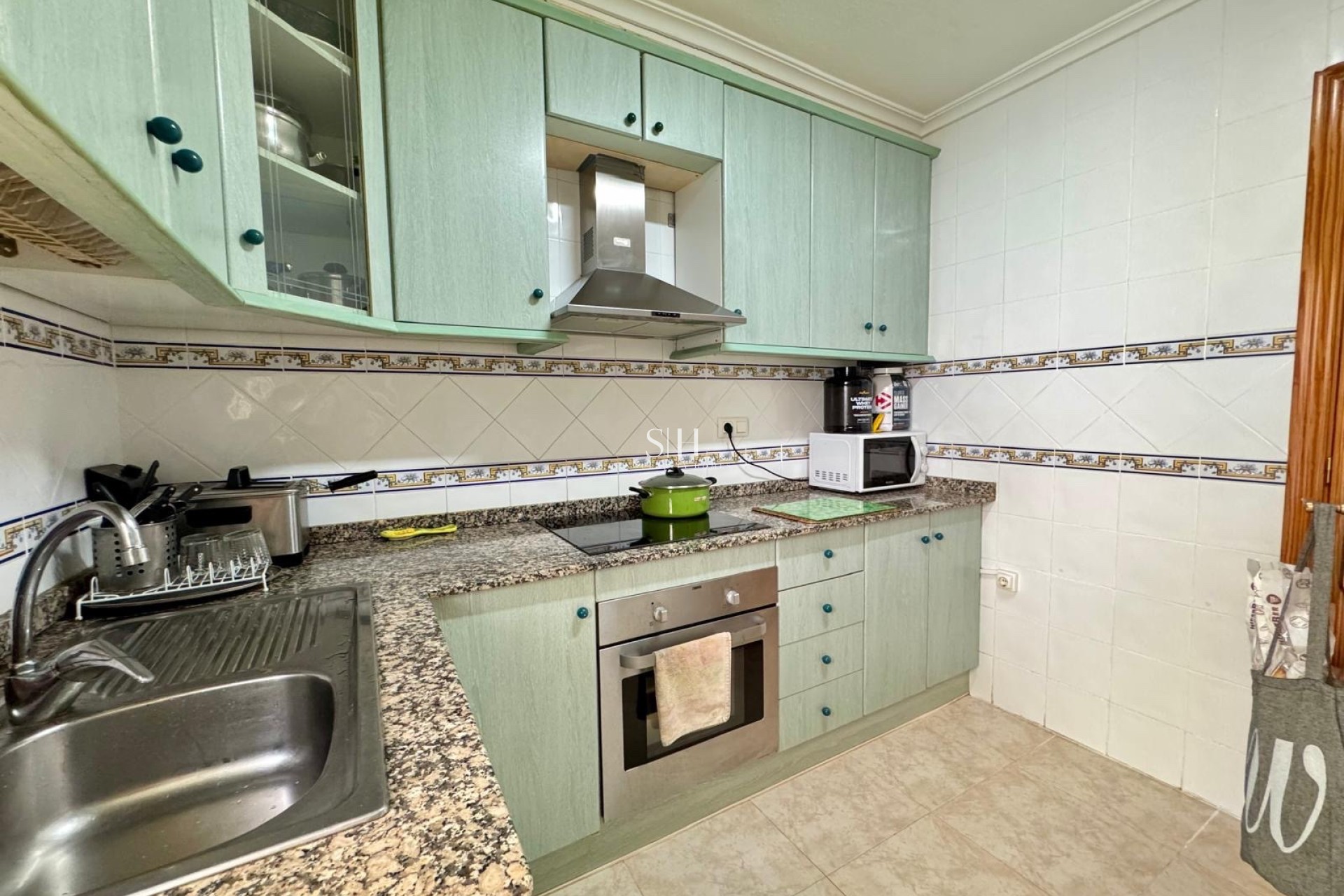 Resale - House - Torrevieja - Torretas