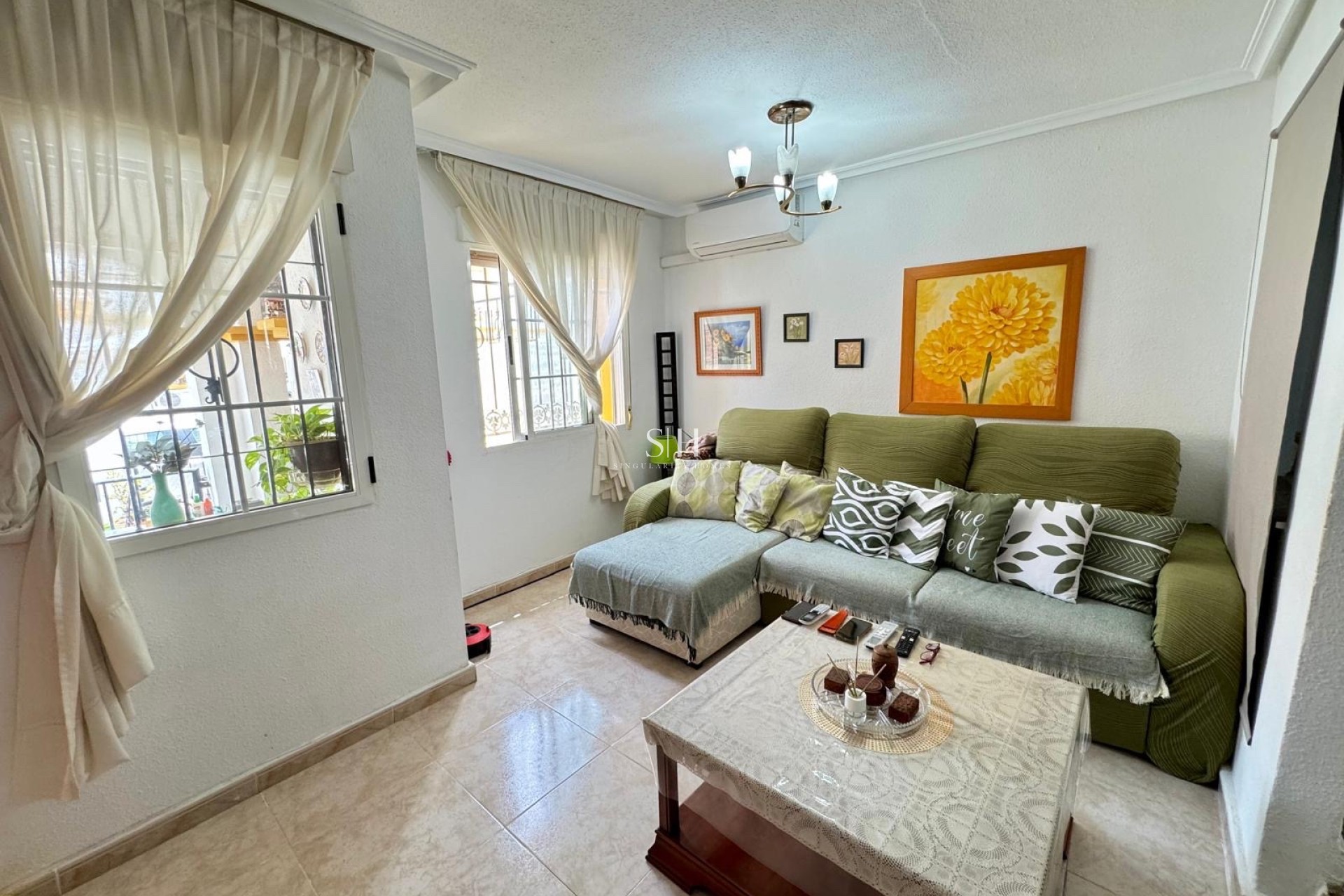 Resale - House - Torrevieja - Torretas