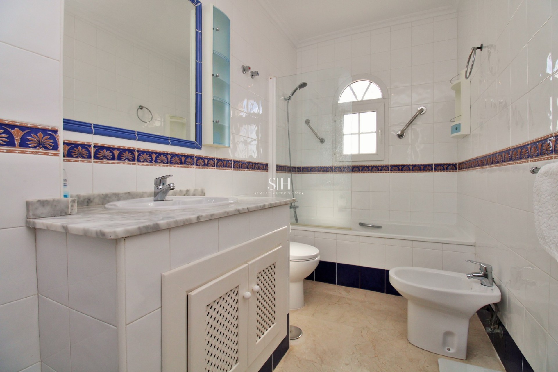 Resale - House - Villamartin - Las Violetas